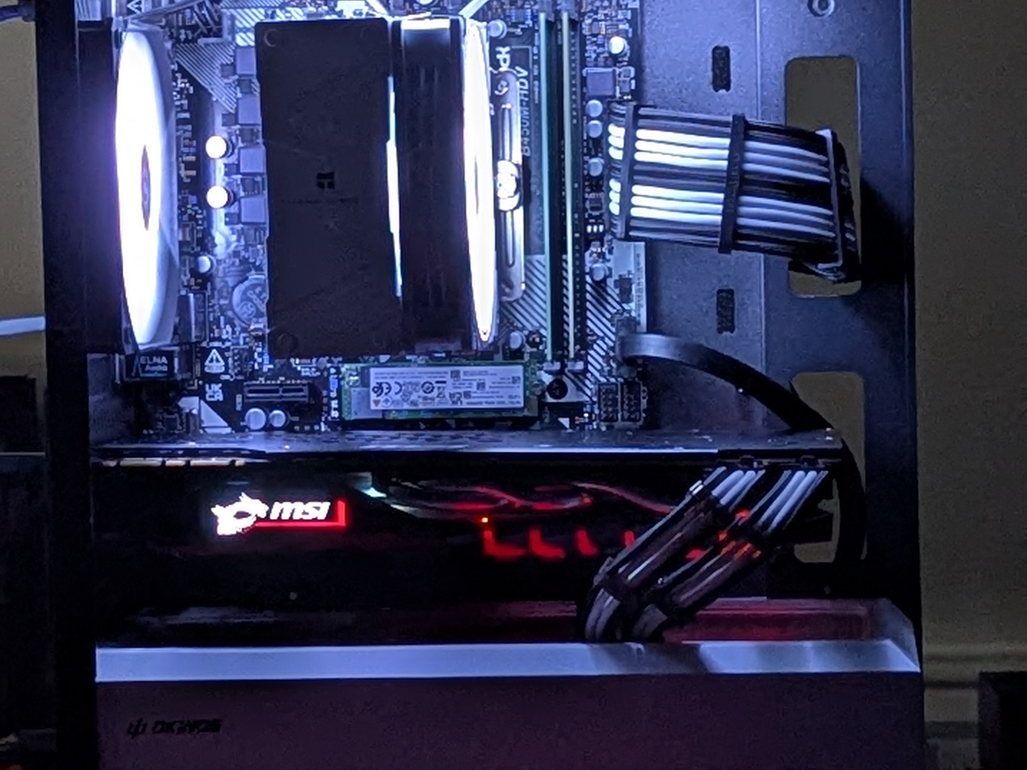 Gaming PC|AMD Ryzen 5 2600X|MSI Nvidia GeForce GTX 1070|16 GB DDR4 Memory|1 TB SSD|Windows 11 Home