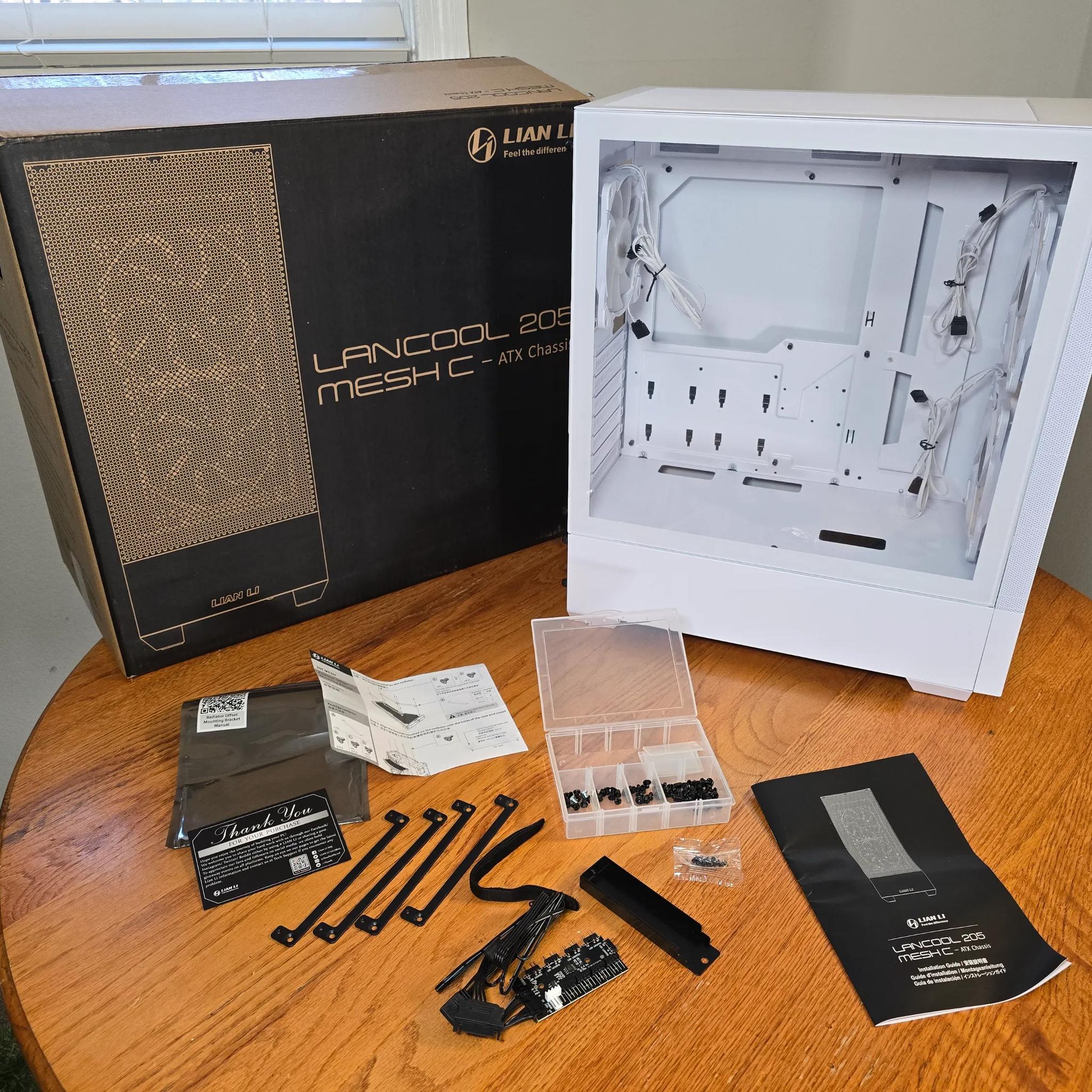 Lian Li LANCOOL 205 Mesh C ATX White Mid Tower Case *Includes 3 RGB Fans!!!*