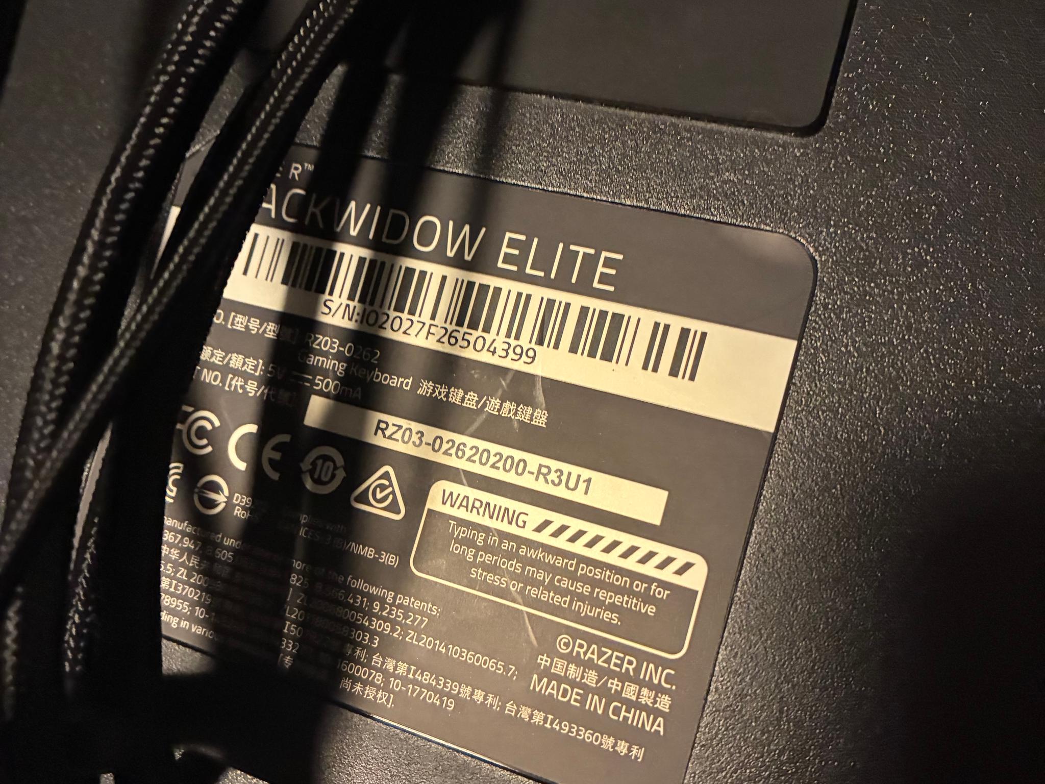 Razor Black Widow Elite