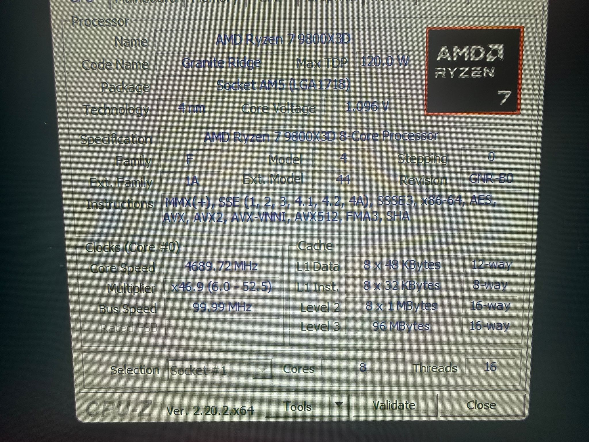 AMD Ryzen 7 9800X3D