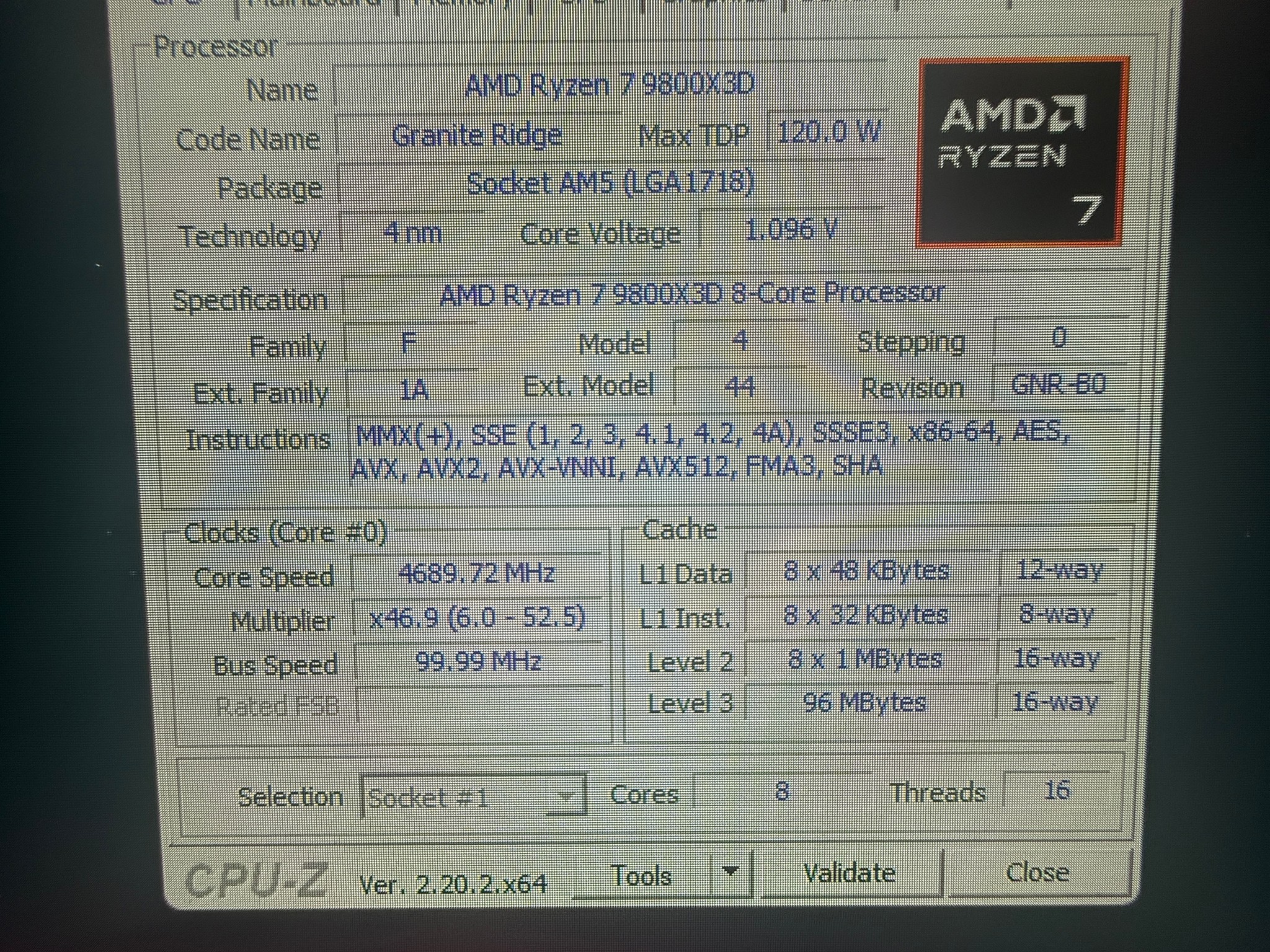 AMD Ryzen 7 9800X3D
