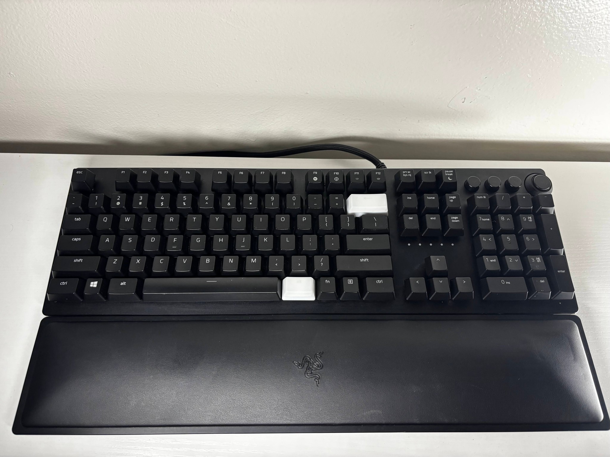 Razer Huntsman Elite Gaming Keyboard - Fast Purple Clicky Optical Switches + Magnetic Wrist Rest