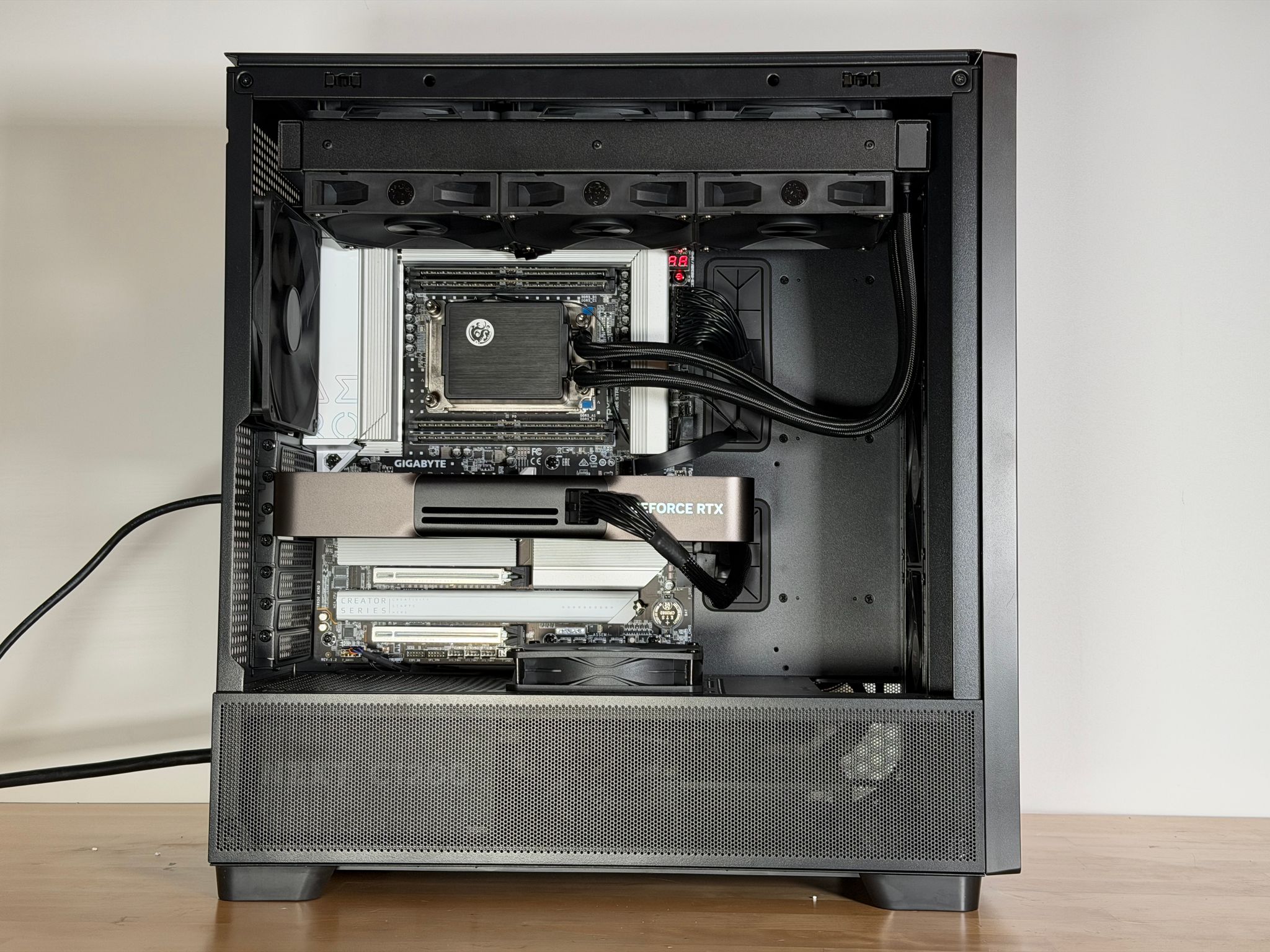 Threadripper 9960x/ RTX 5090FE AI Workstation PC
