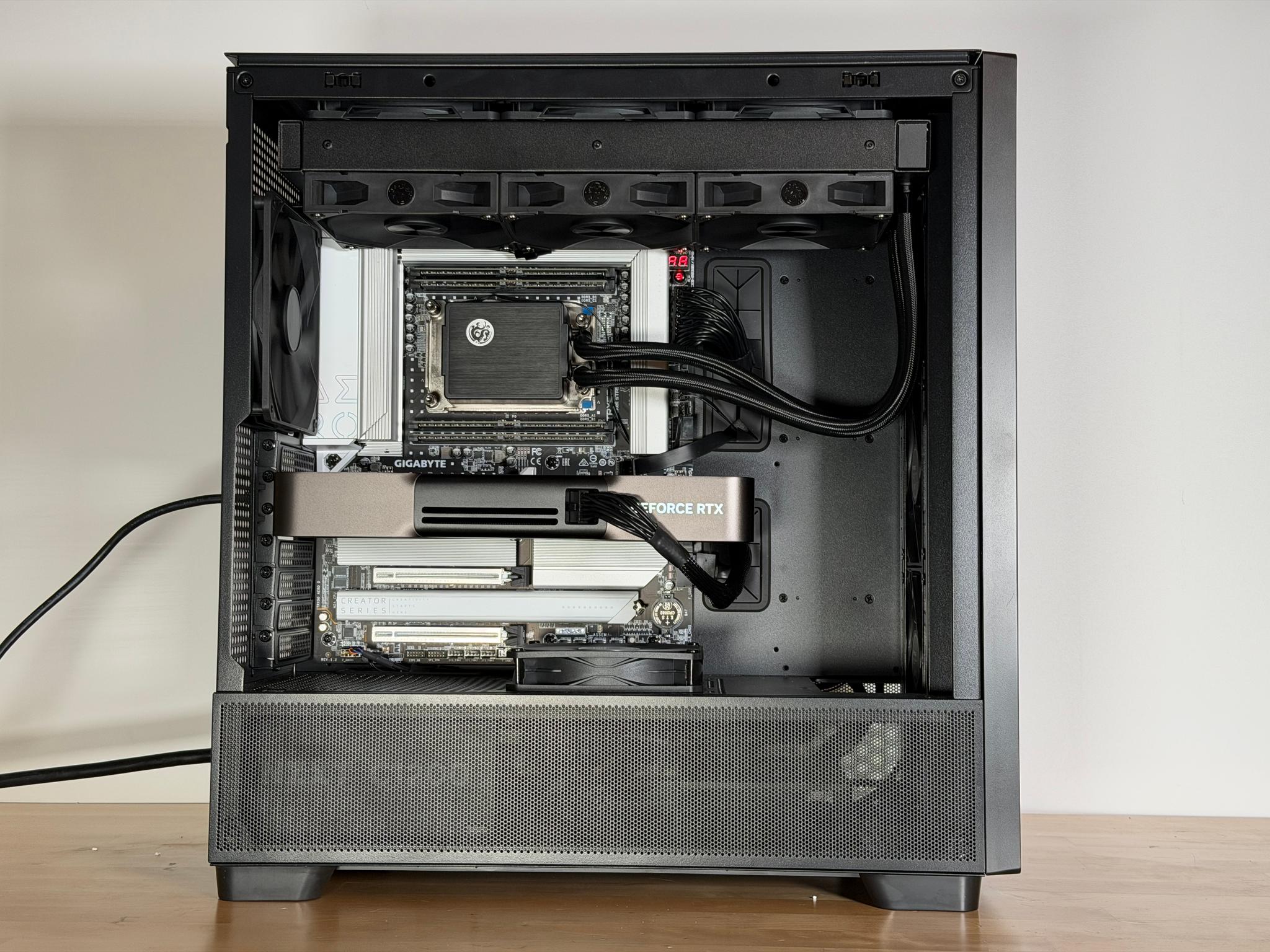 Threadripper 9960x/ RTX 5090FE AI Workstation PC