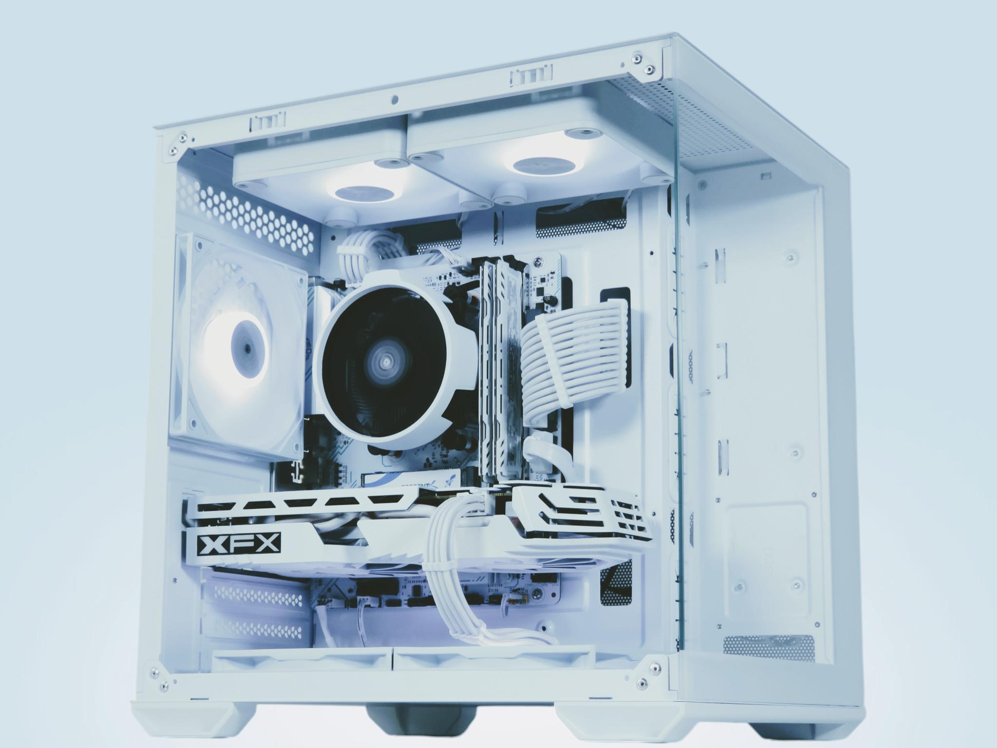 ❄️🐻‍❄️Polar 2🌨️ AMD RX 580 8GB🌨️ AMD Ryzen 7 2700 8core🌨️ 16GB DDR4🌨️ 512GB SSD