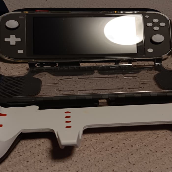 Switch Lite + 6 games and Accessories Used-Like new