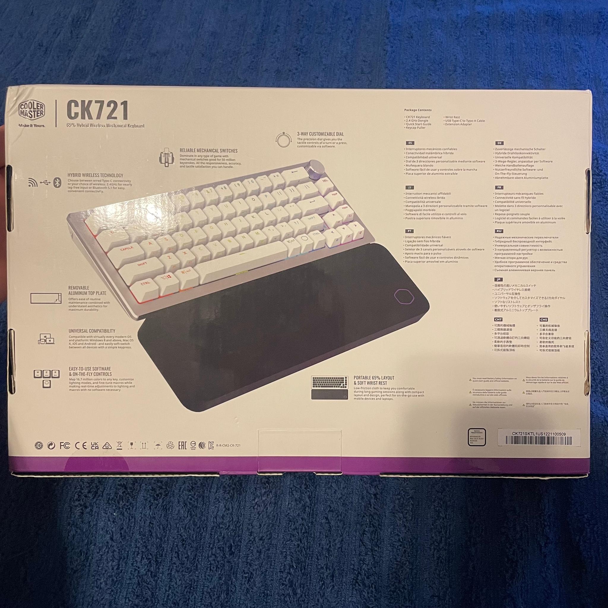 White/Silver CoolerMaster CK721/MK271 Series 65% Hybrid Wireless Mechanical Keyboard