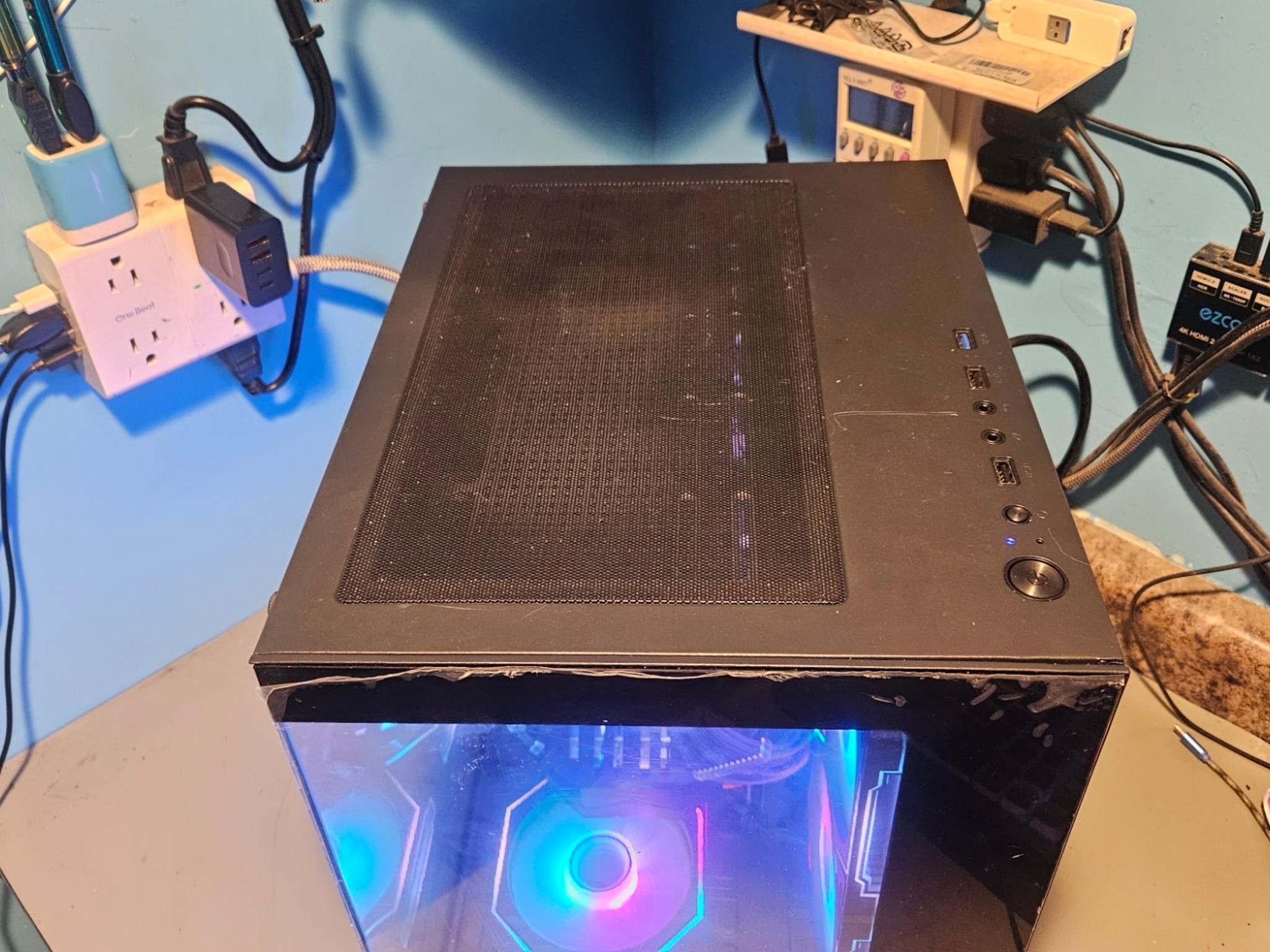 Power Train PT-G777B Ryzen 7 5800X/RX 6600M/32gigs DDR4