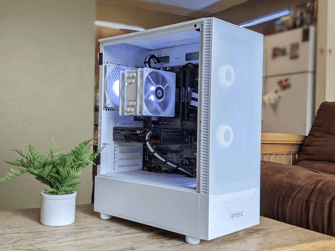 I5 9600k RX 6600 White and Black Gaming PC