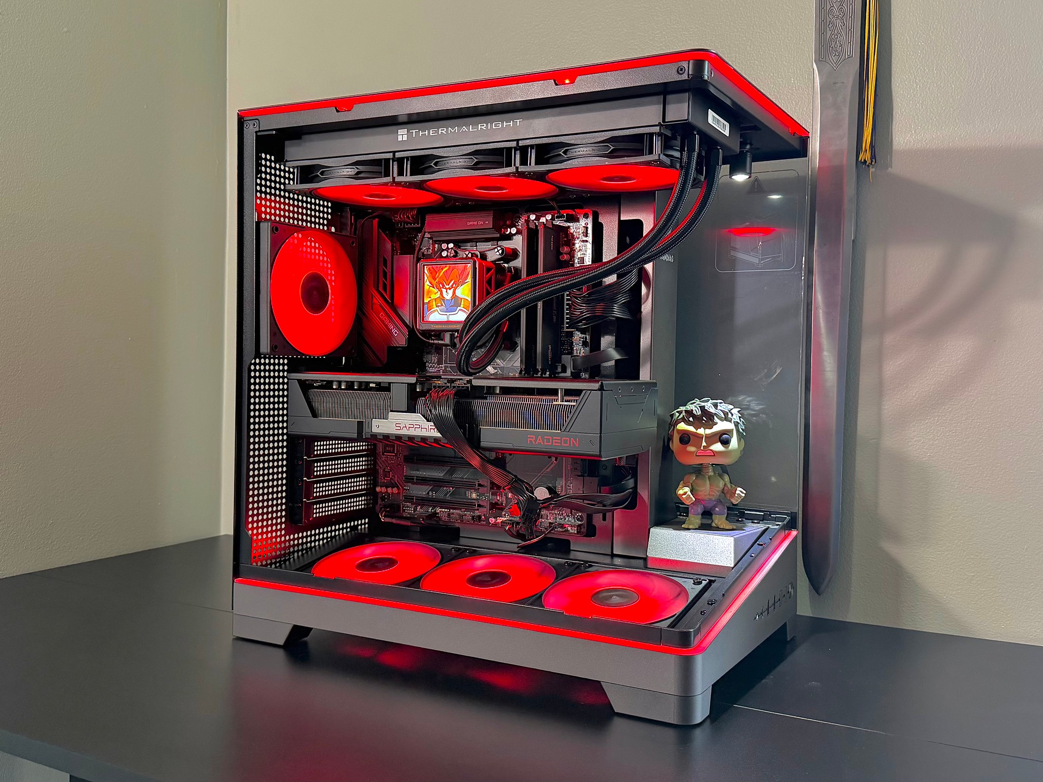 Insane 7800X3D | 9070XT | 48GB DDR5 | 2TB M.2 | LCD Screen AIO Cooler Gaming PC