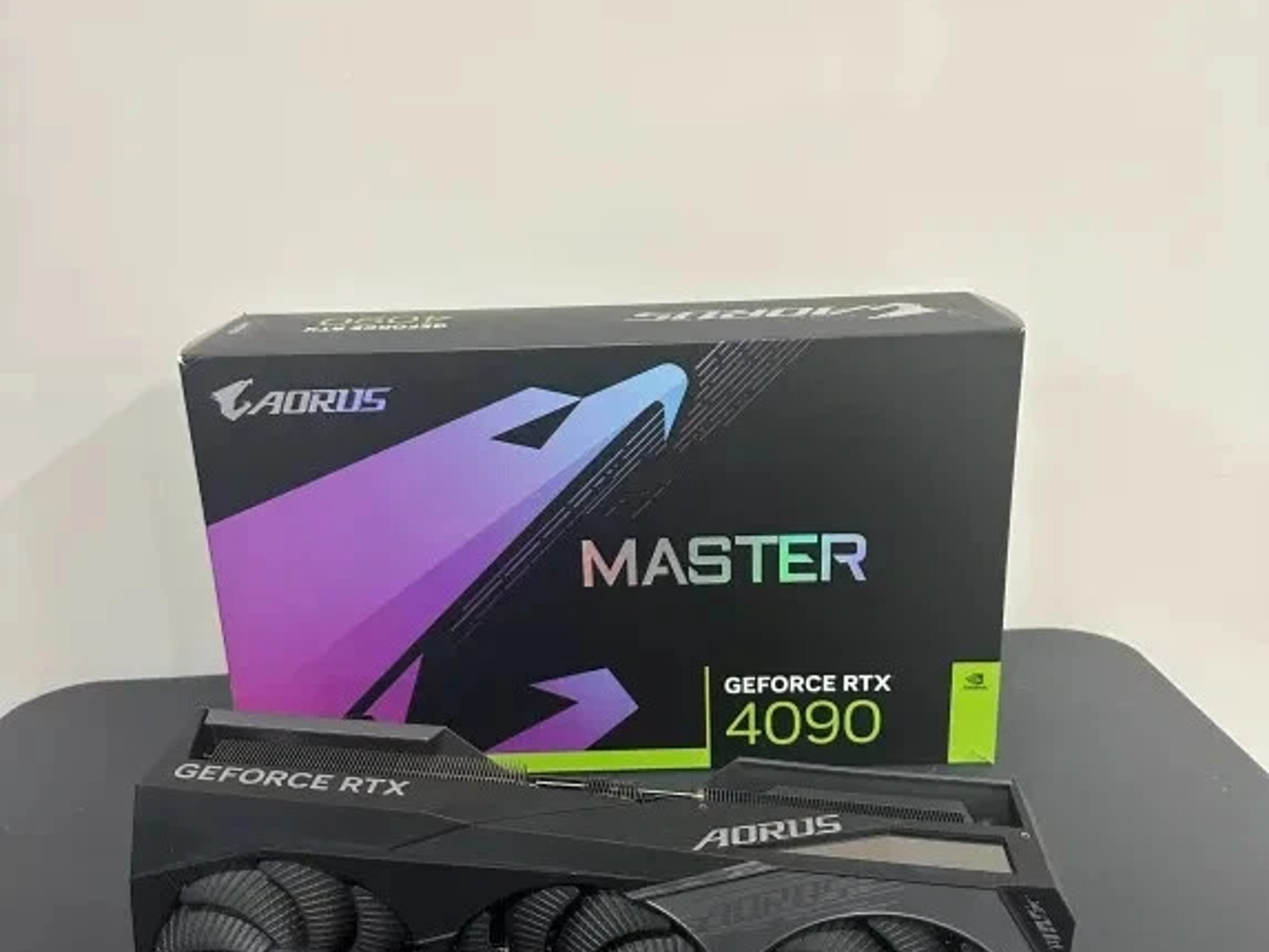 GIGABYTE AORUS GeForce RTX 4090 MASTER 24GB GDDR6X Graphics Card