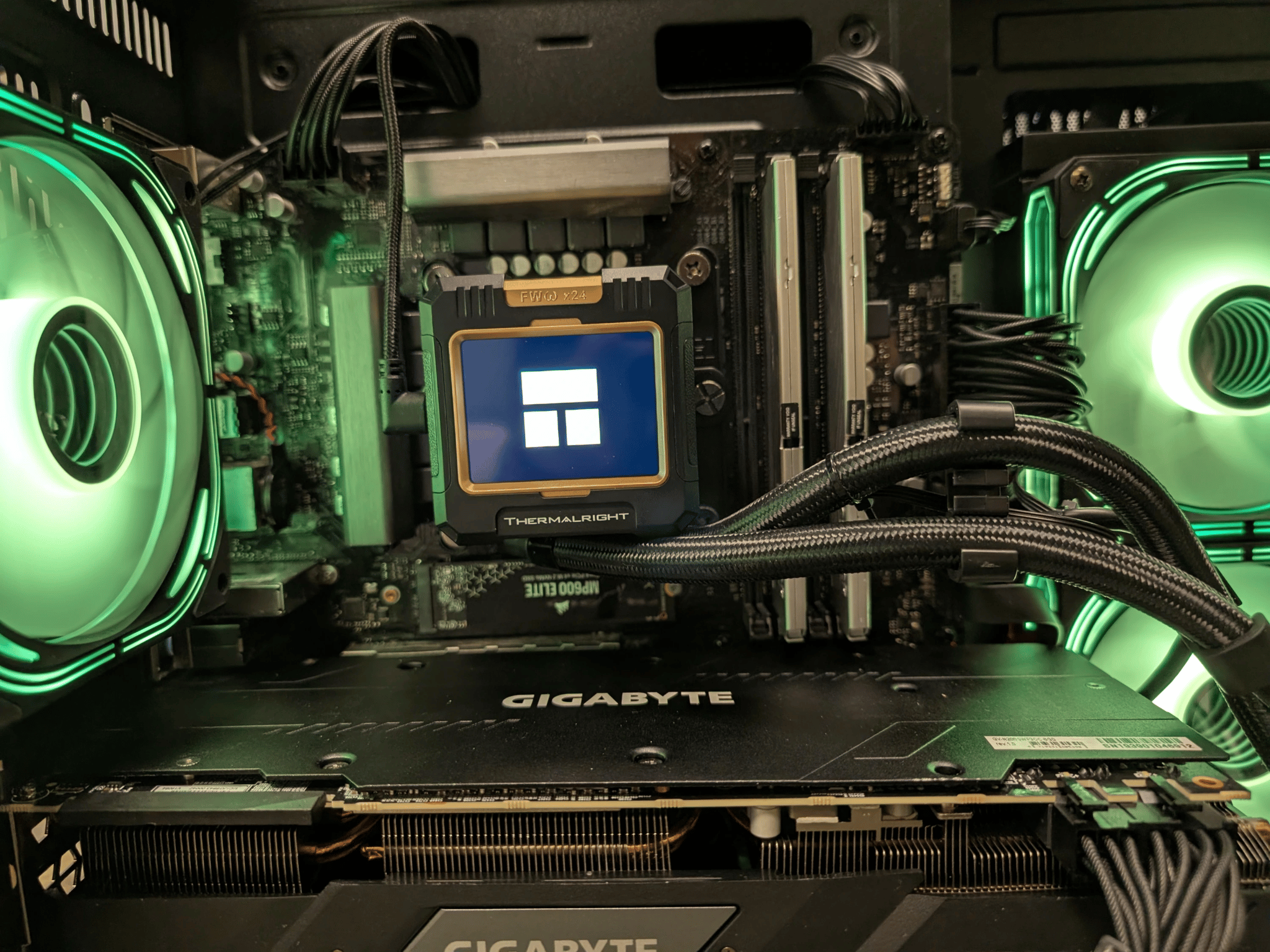 🪞Mirror's Edge🪞| Intel i7 11700F | RTX 2080 Super | 1TB NVME SSD | 32GB Ram