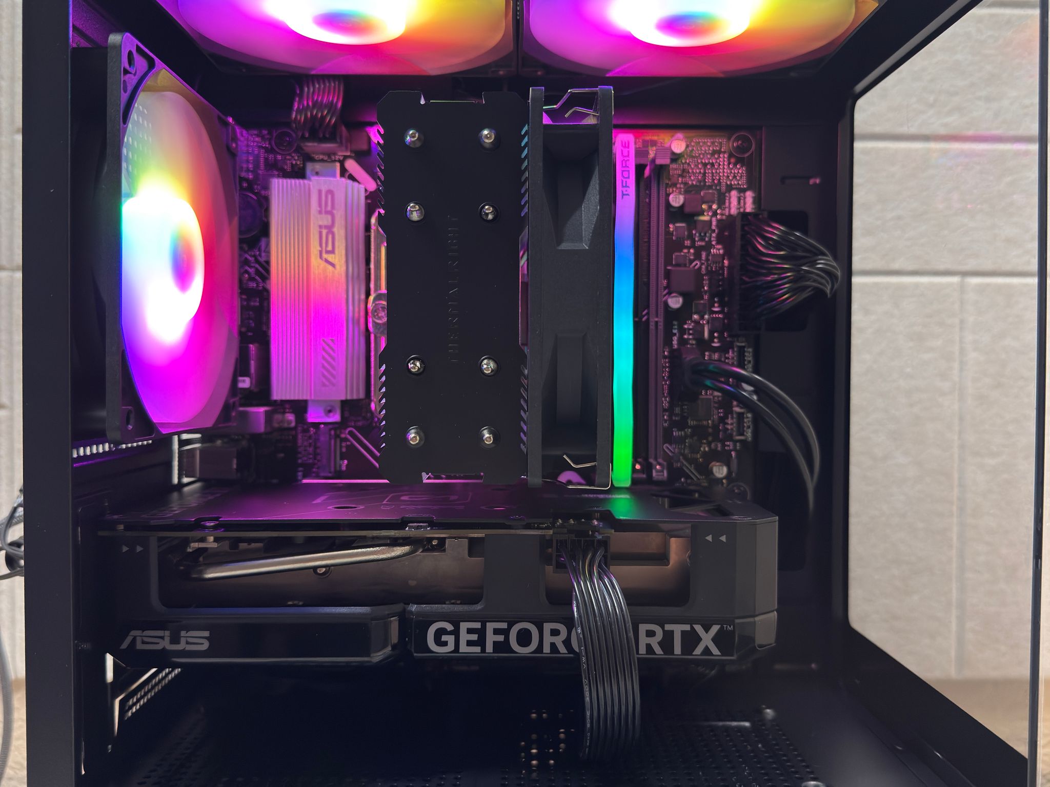 RTX 4060 | Intel i5-12490F | 4TB Storage | 16GB DRR5 Gaming PC
