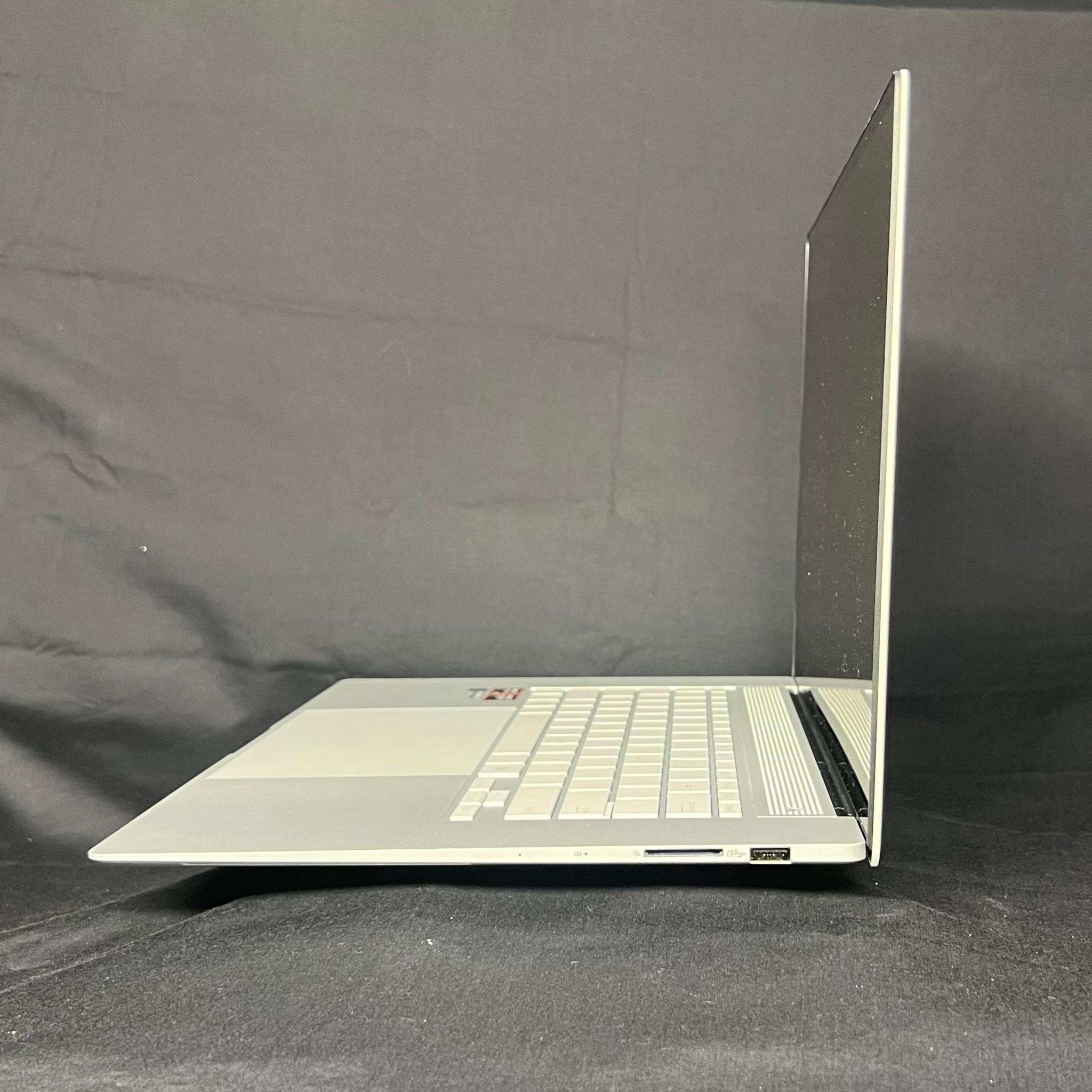 ASUS Zenbook S 16 3K OLED (UM5606WA‑S16.R3651TB) – Brand New