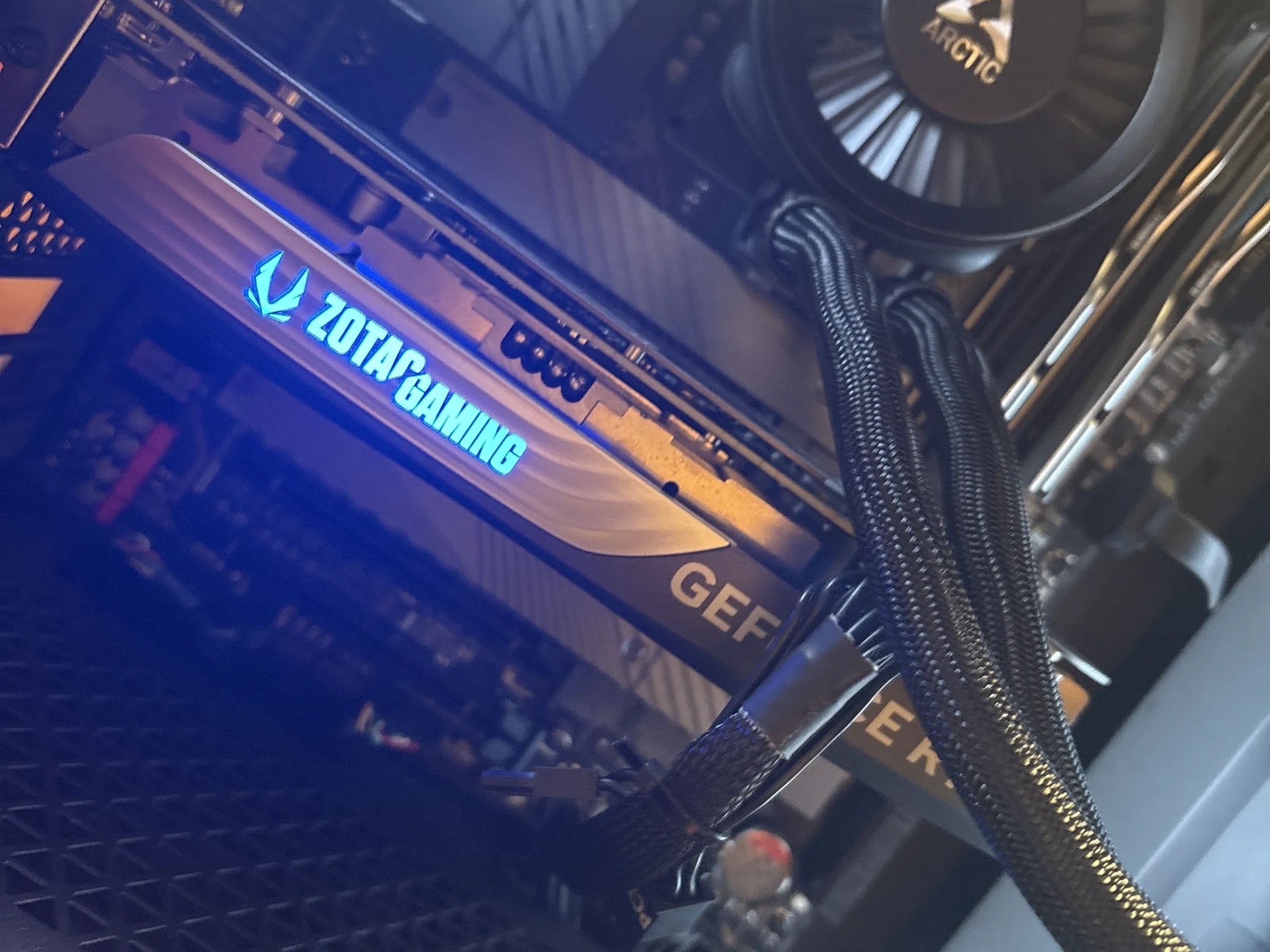 ZOTAC GAMING GeForce RTX 4070 Twin Edge OC 12GB GDDR6X Graphics Card