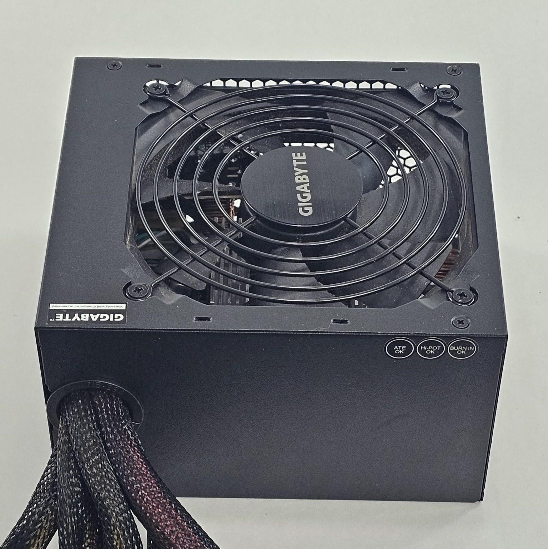 650 Watt PSU Gigabyte P650B Power Supply
