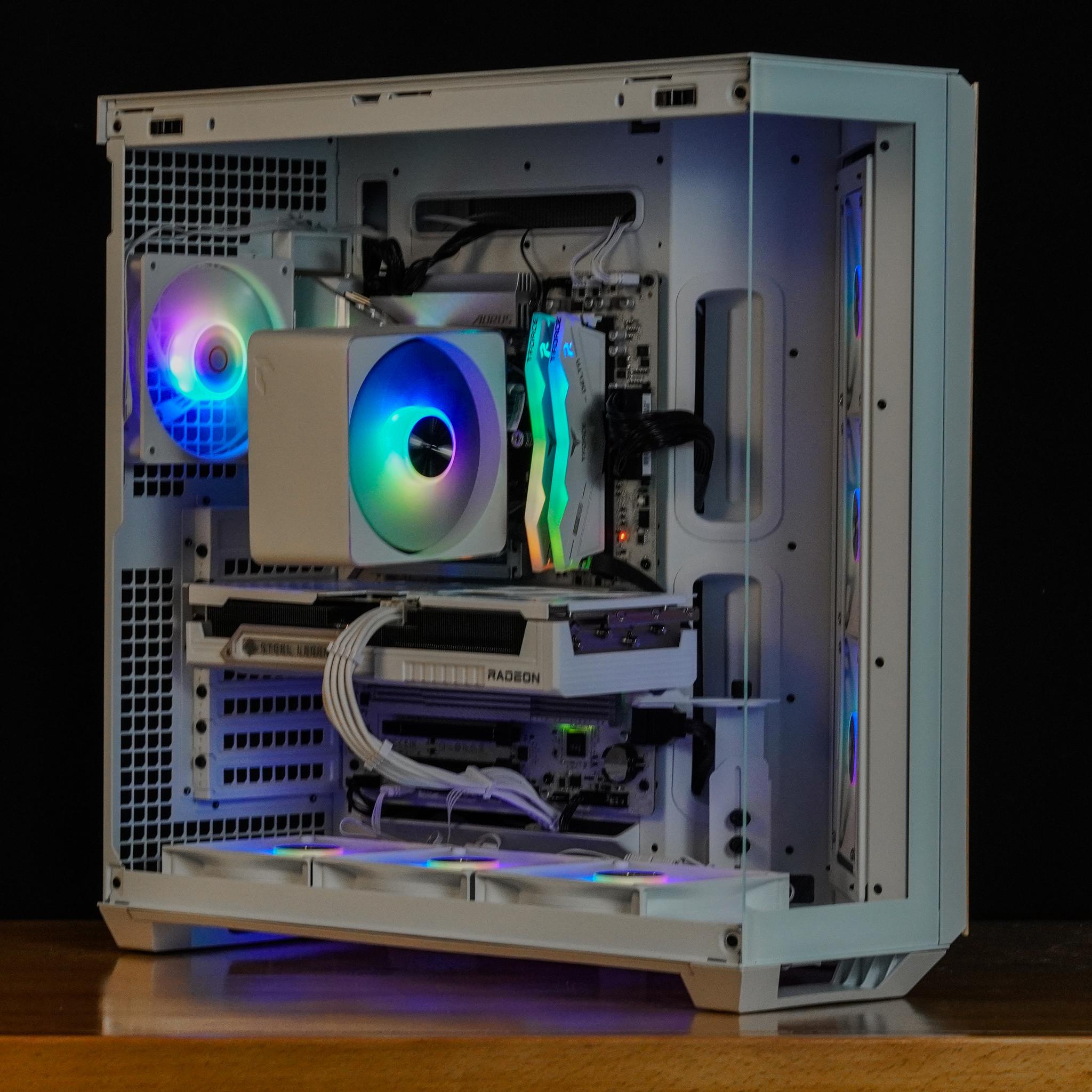 EXT Glacies 70X - Ryzen 7 7700X, RX 9060 XT 16GB, 16GB DDR5 Ram, 1TB SSD (V1)