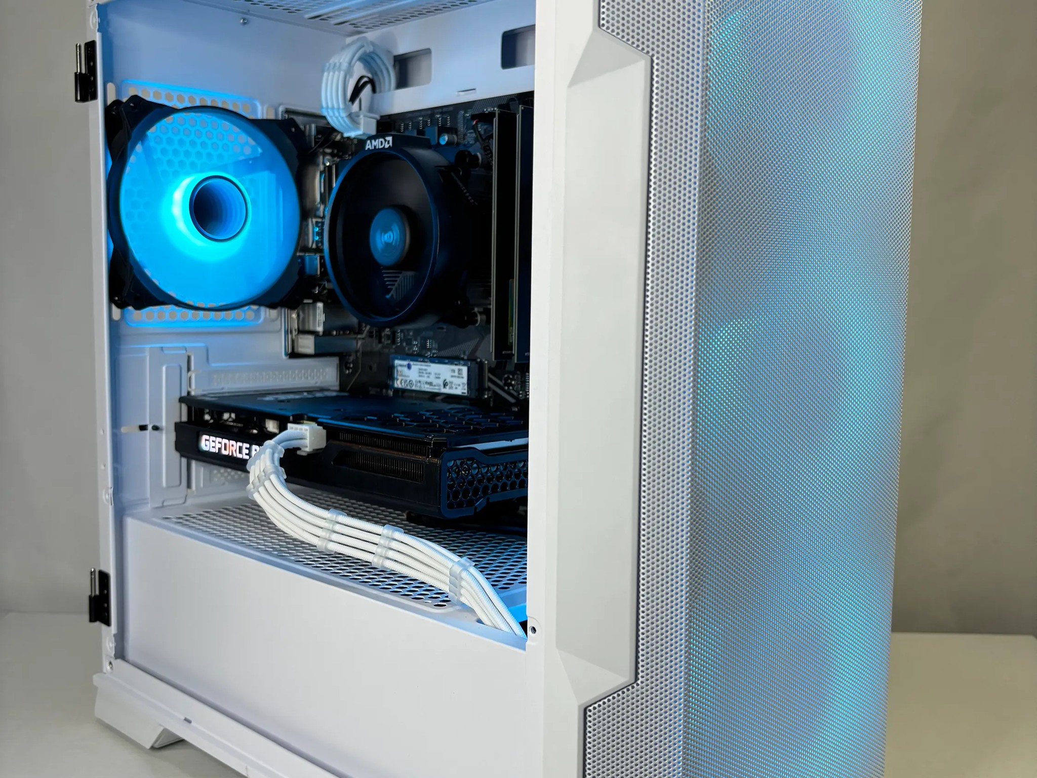 ❄️White RTX Gaming PC | Ryzen 5 5500 | RTX 3050 | 16GB RAM | 1TB NVME❄️