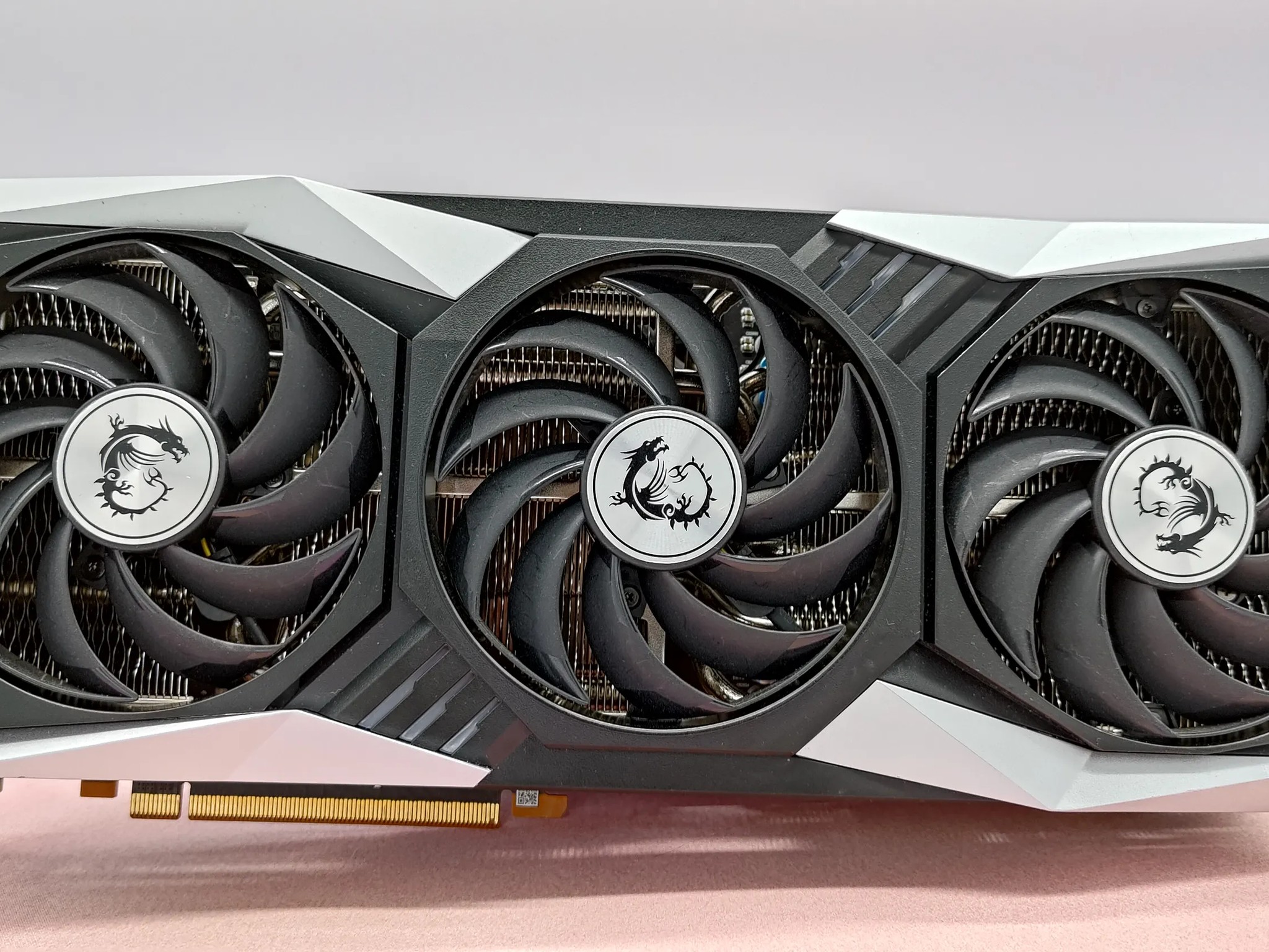 MSI RX 6950XT Gaming X Trio