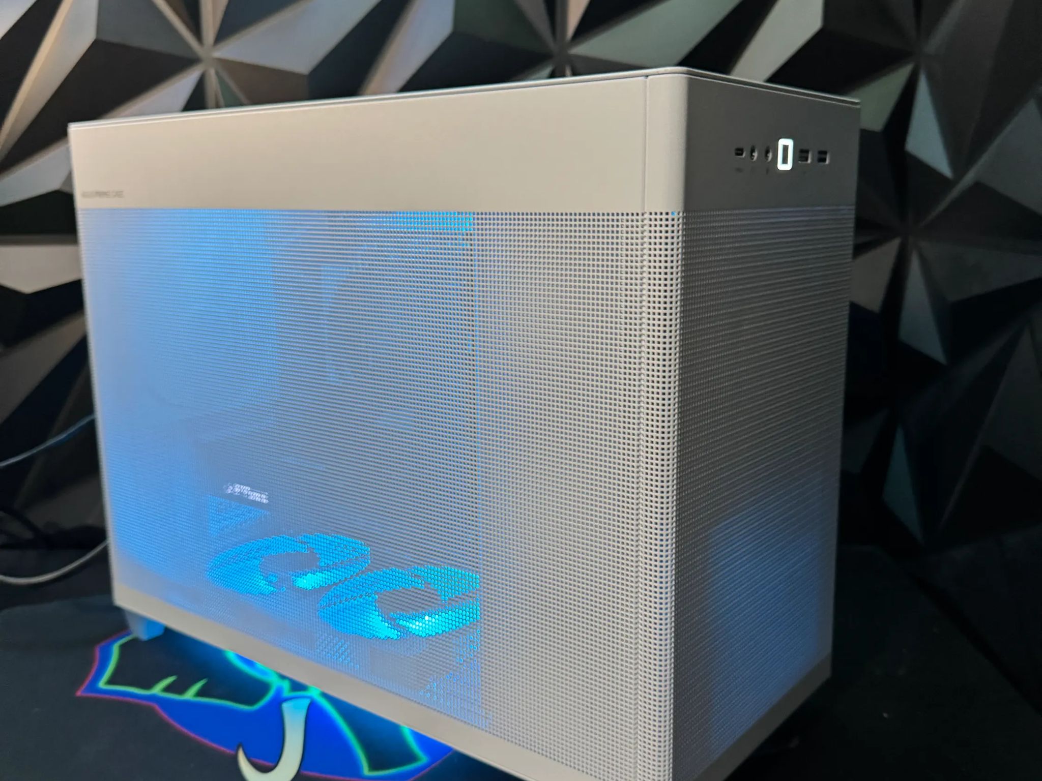 ⚡ Prime Time ⚡Ryzen 5 8600G | RTX 3060Ti|32 GB DDR5| 1.25 TB NVMe|