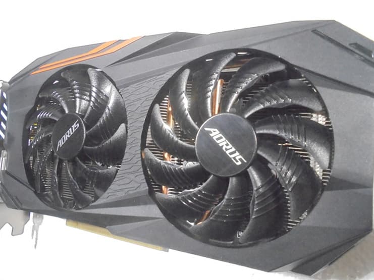 Gigabyte AORUS Radeon RX570 4G/Very Clean Like New Open Box Condition