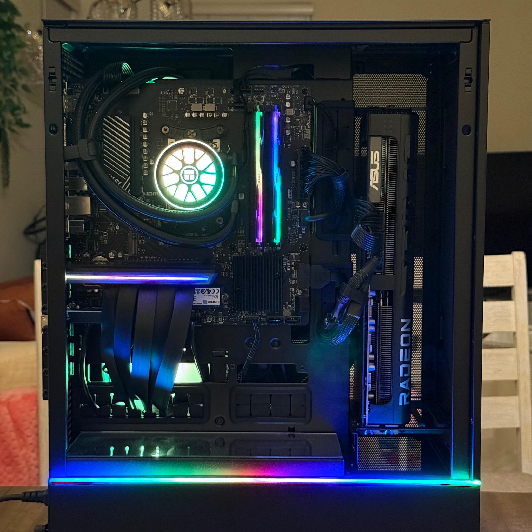 RX 9070 XT 16GB | RYZEN 7600 | 32GB DDR5 6000MHz CL30 | 2TB NVME 4.0
