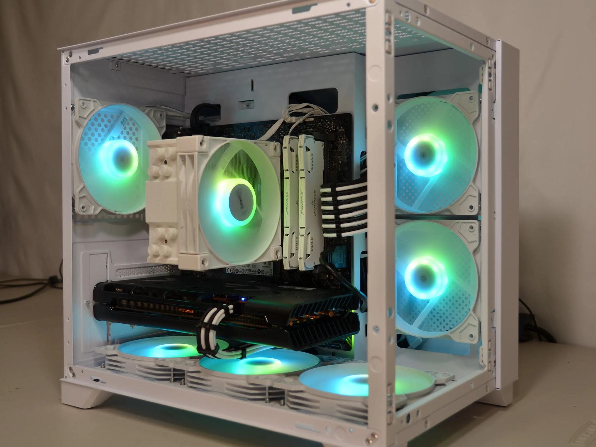 🧊Snowstorm❄️ | Ryzen 5 CPU | RX 5600 XT (Better than RTX 2060) | 1 TB NVMe