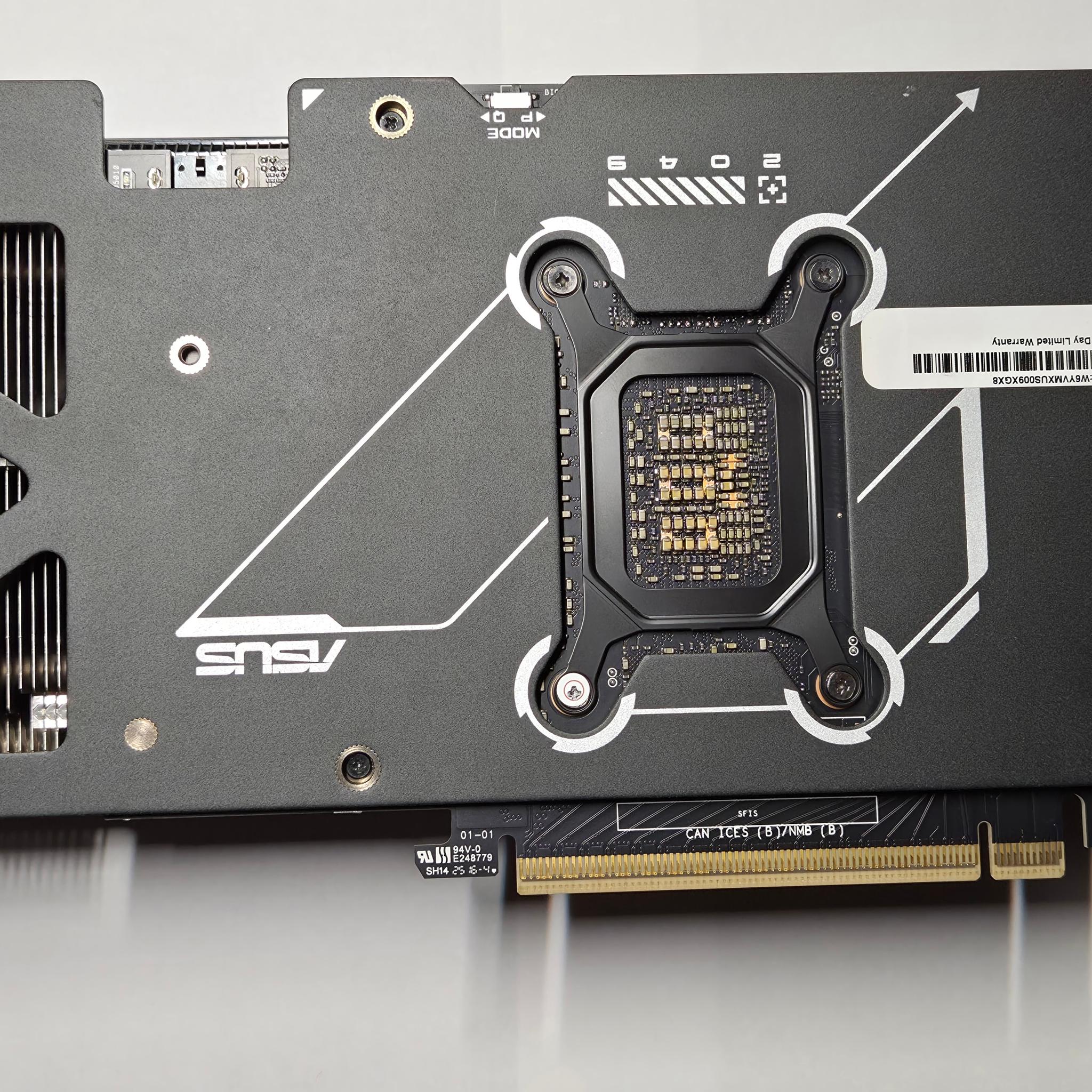 ASUS DUAL 5070 12GB GDDR7