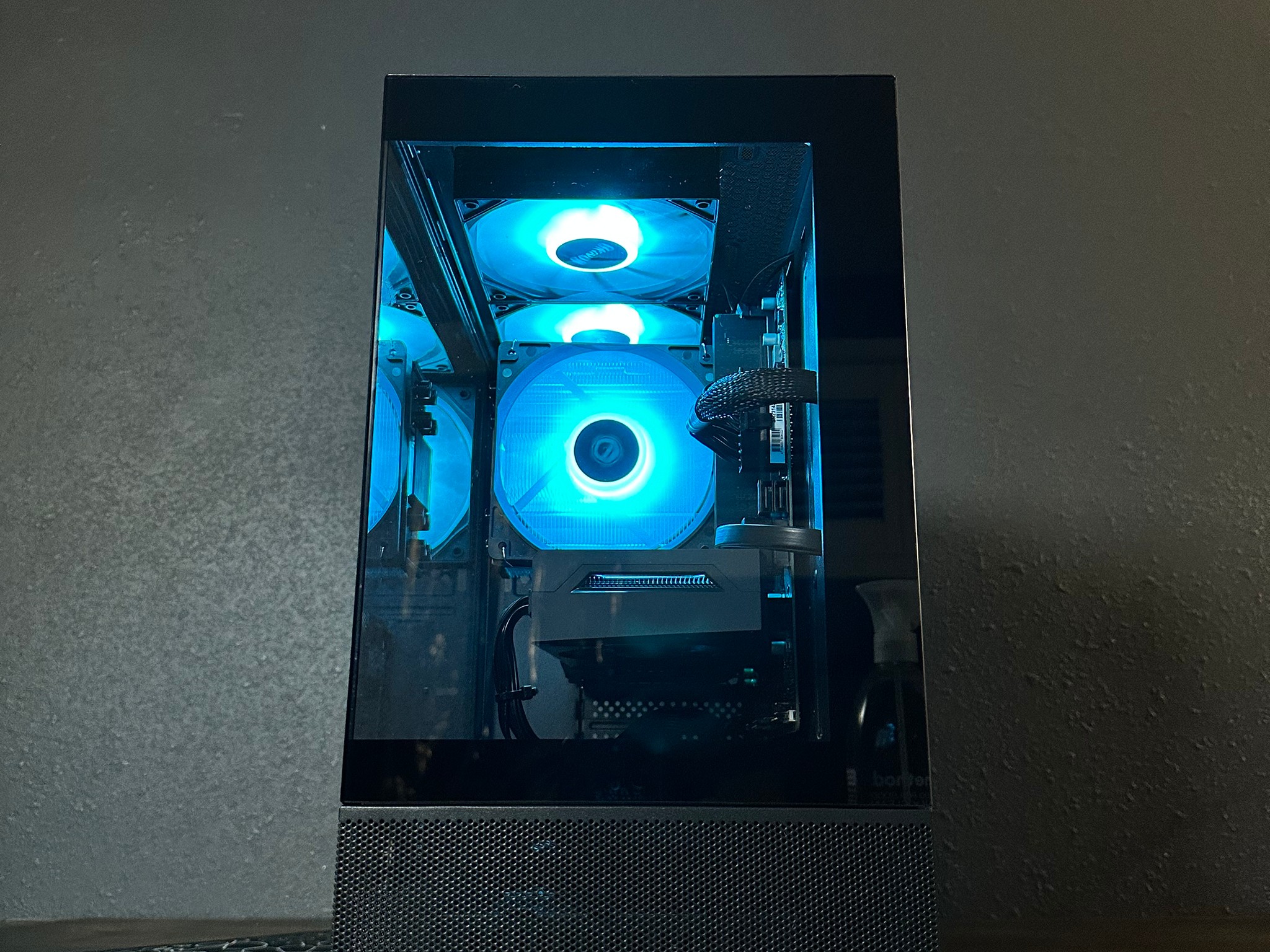 RX 6600XT Gaming PC | Intel i3-12100f | RGB | WIFI |