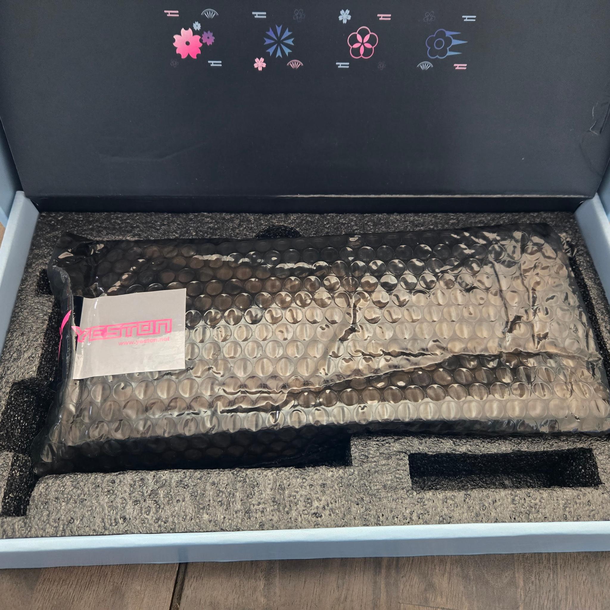 Yeston Sakura AMD Radeon RX 6800 16GB (Single Owner)