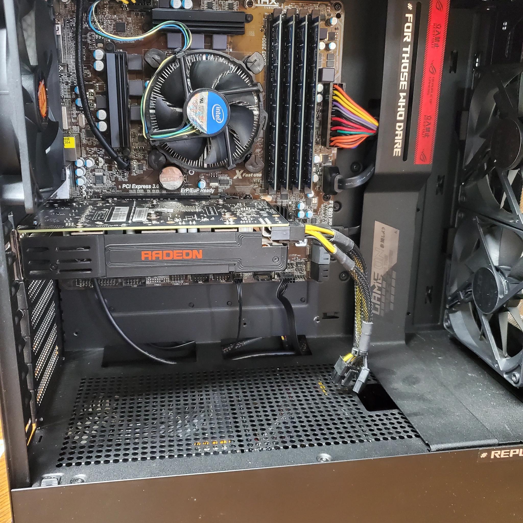 Gaming PC / i7 3770 / RX 5500 4gb / 16gb ddr3 1600mhz / 128ssd / 1tb hdd