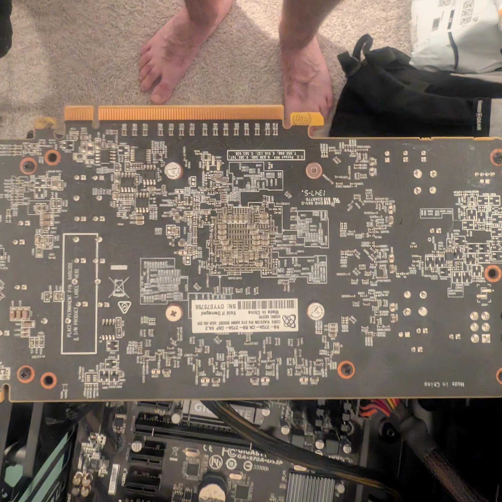 XFX Radeon R9 270