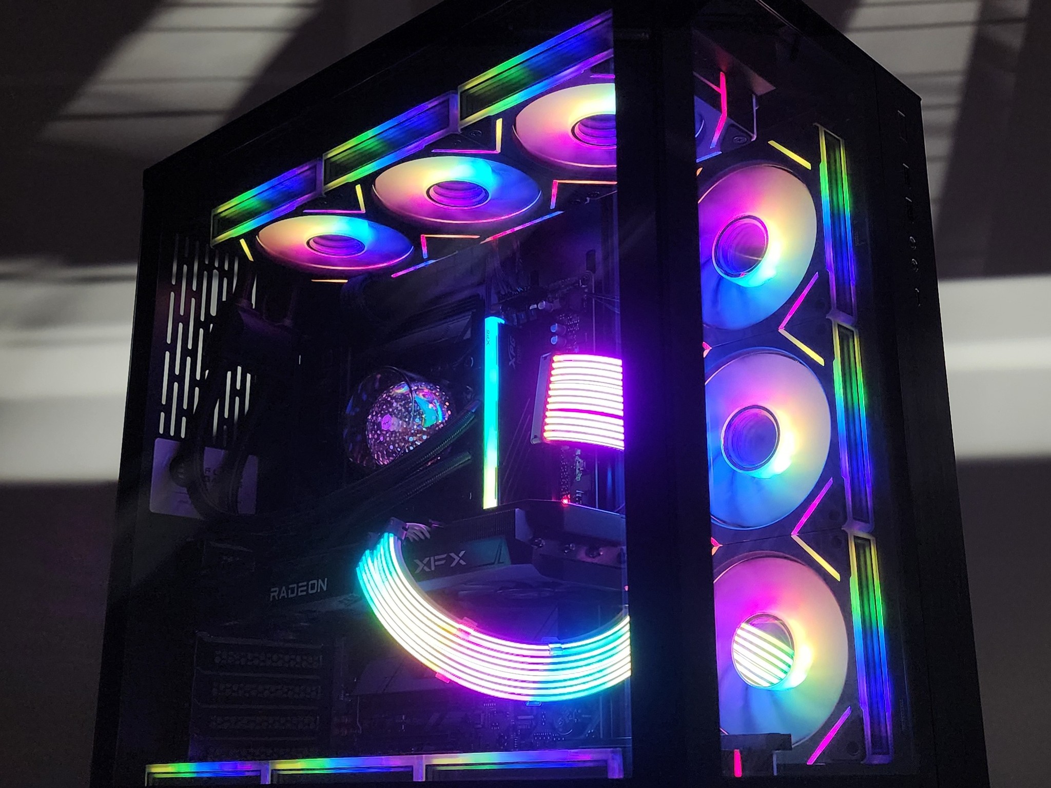 Gaming PC Ryzen 5 7600X3D 16GB RAM 1TB SSD RX 6700 10GB Windows 11 Computer