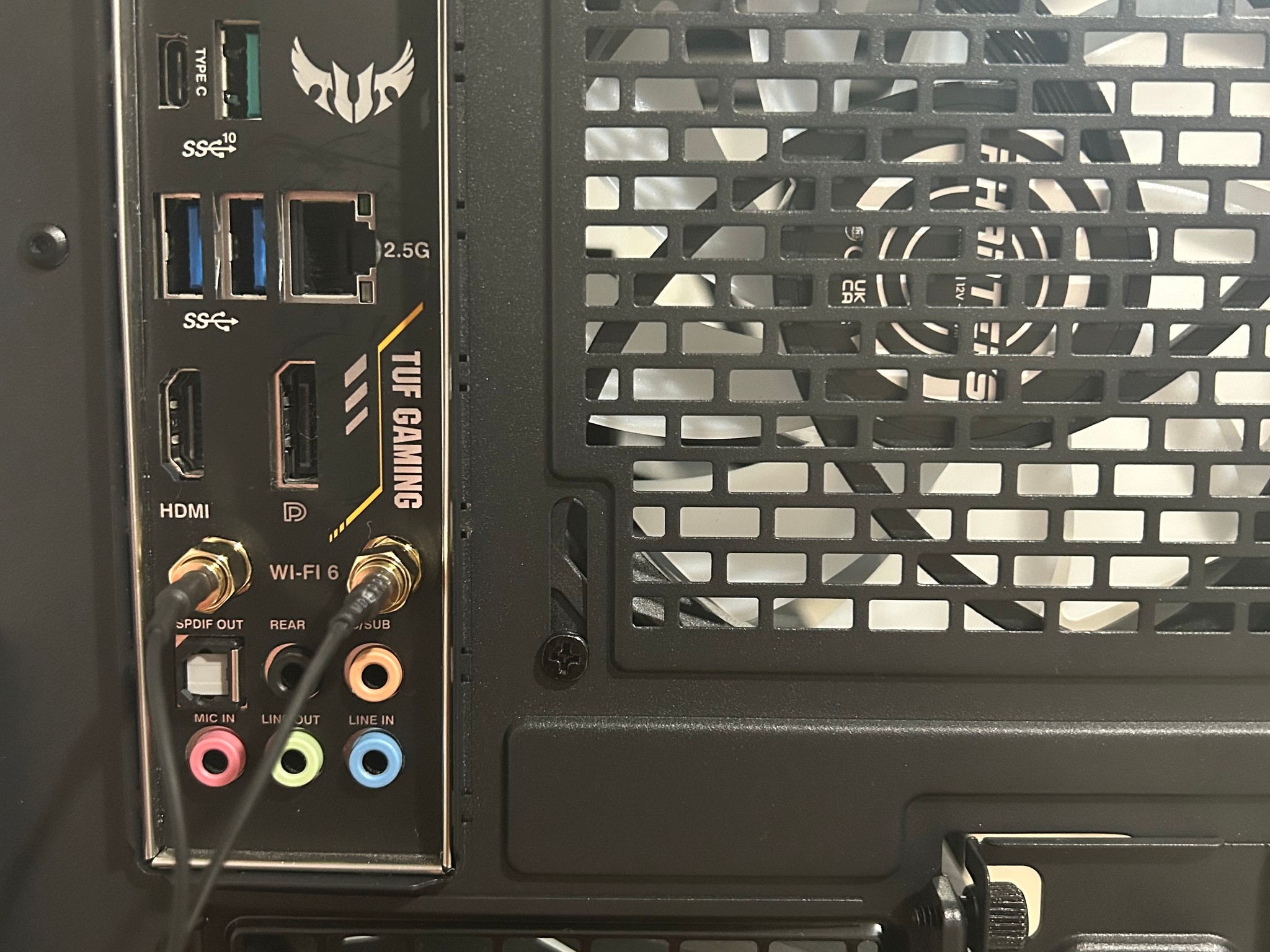 RTX 3070 Ti 8GB | Ryzen 5 5600x | 16GB RAM DDR4 | 512Gb SSD & 2Tb HDD | Windows 11pro