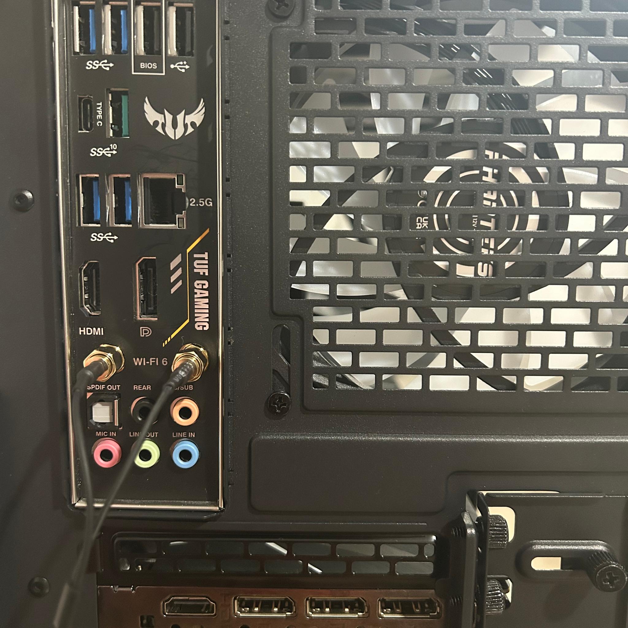 RTX 3070 Ti 8GB | Ryzen 5 5600x | 16GB RAM DDR4 | 512Gb SSD & 2Tb HDD | Windows 11pro