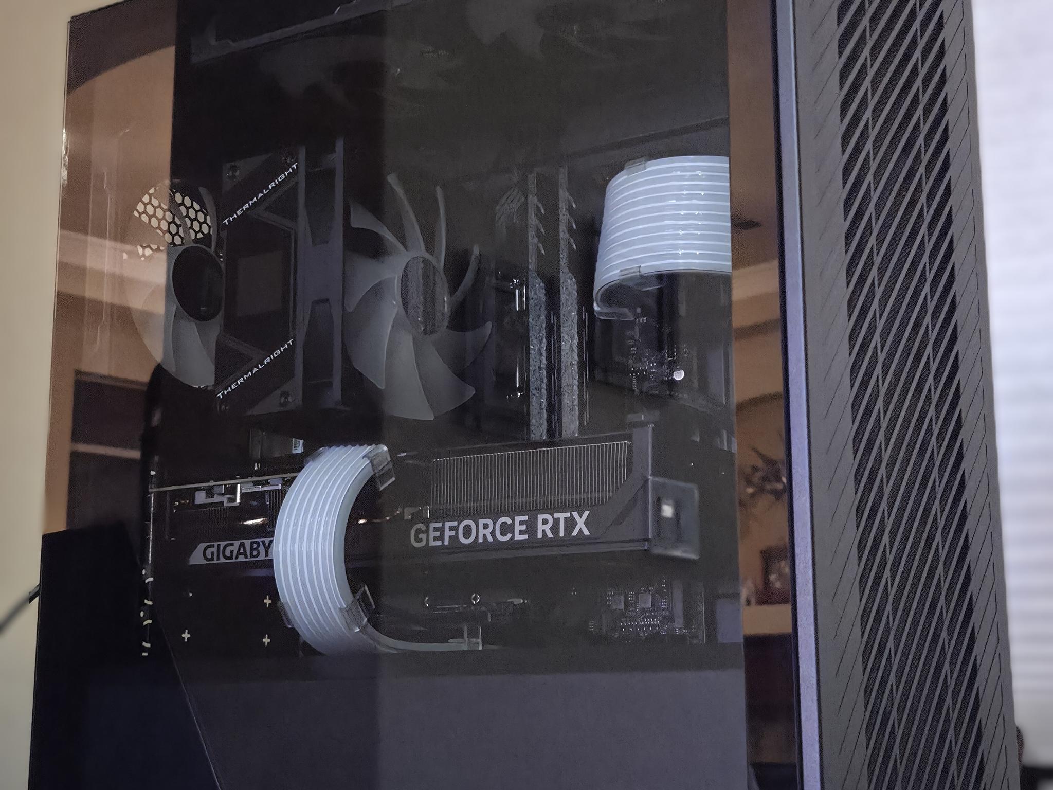 Zephyr!⚡| RTX 5070 DDR5 Gaming PC | Intel Core i5-14500 | 32GB DDR5 | 1TB NVMe | LCD Display!