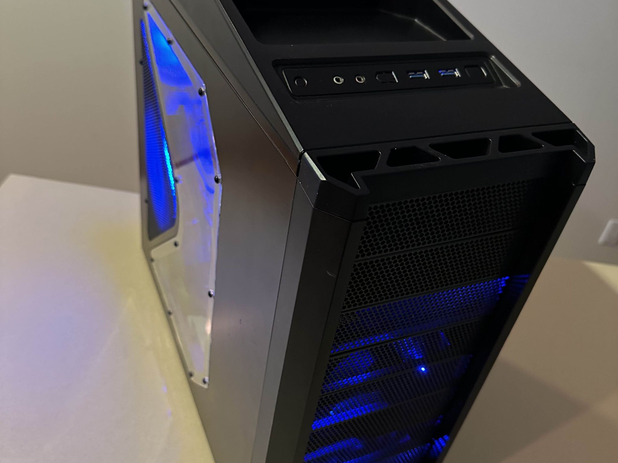 Starter Gaming PC – Intel Core i7-3770K | MSI AMD R9 390X | 16GB RAM | 500GB SSD & 1TB HDD | Win10