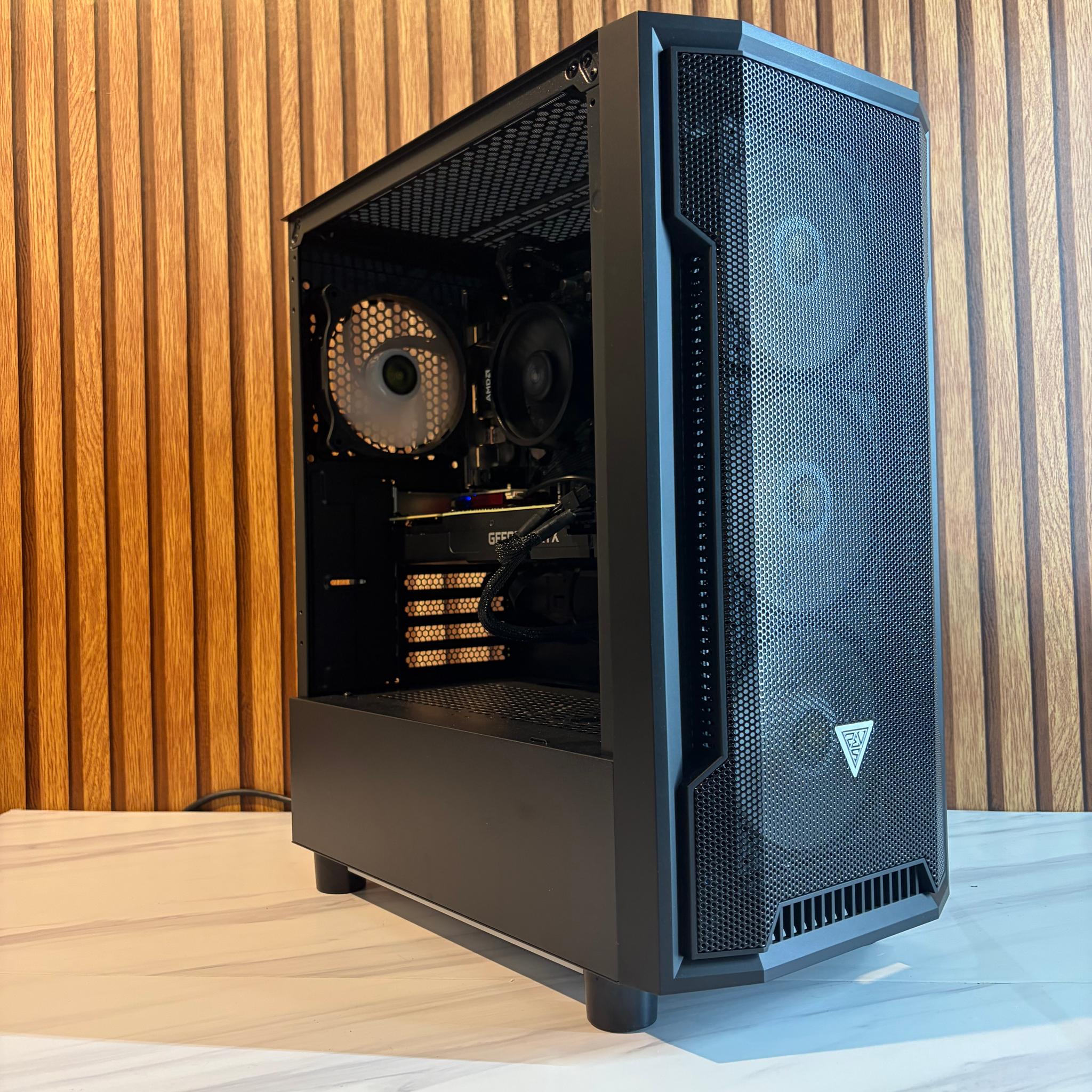 RTX 2070 super | Ryzen 5 5500 | 16 GB | 500GB | Windows 11 PRO