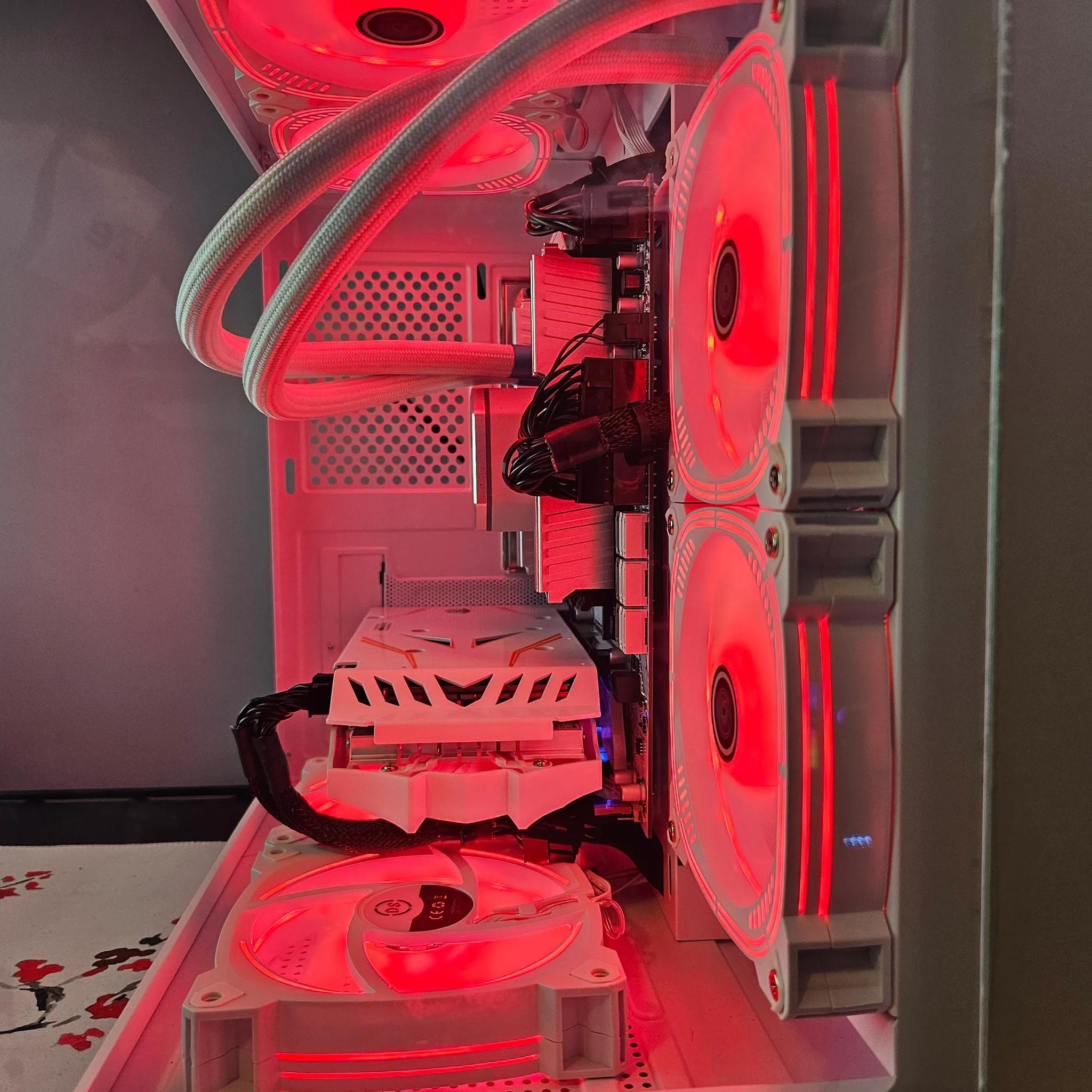 Arctic Rig intel 14 core / 64GB DDR4 / 2TB SSD / RX 5500 XT 8GB