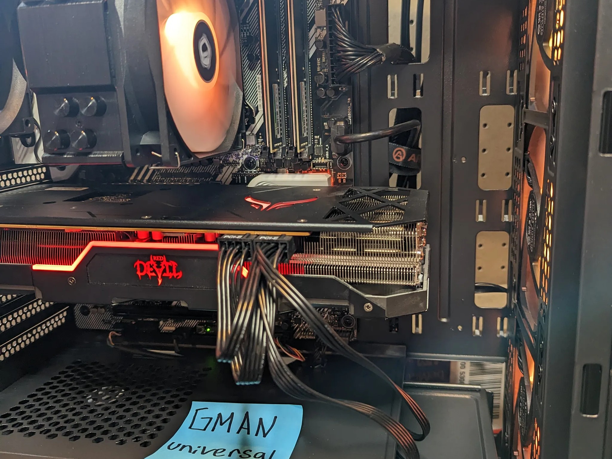 Intel i3-10100  | AMD 5700XT 8GB | 16gb Ram 3200Mhz| 256gb NVME SSD