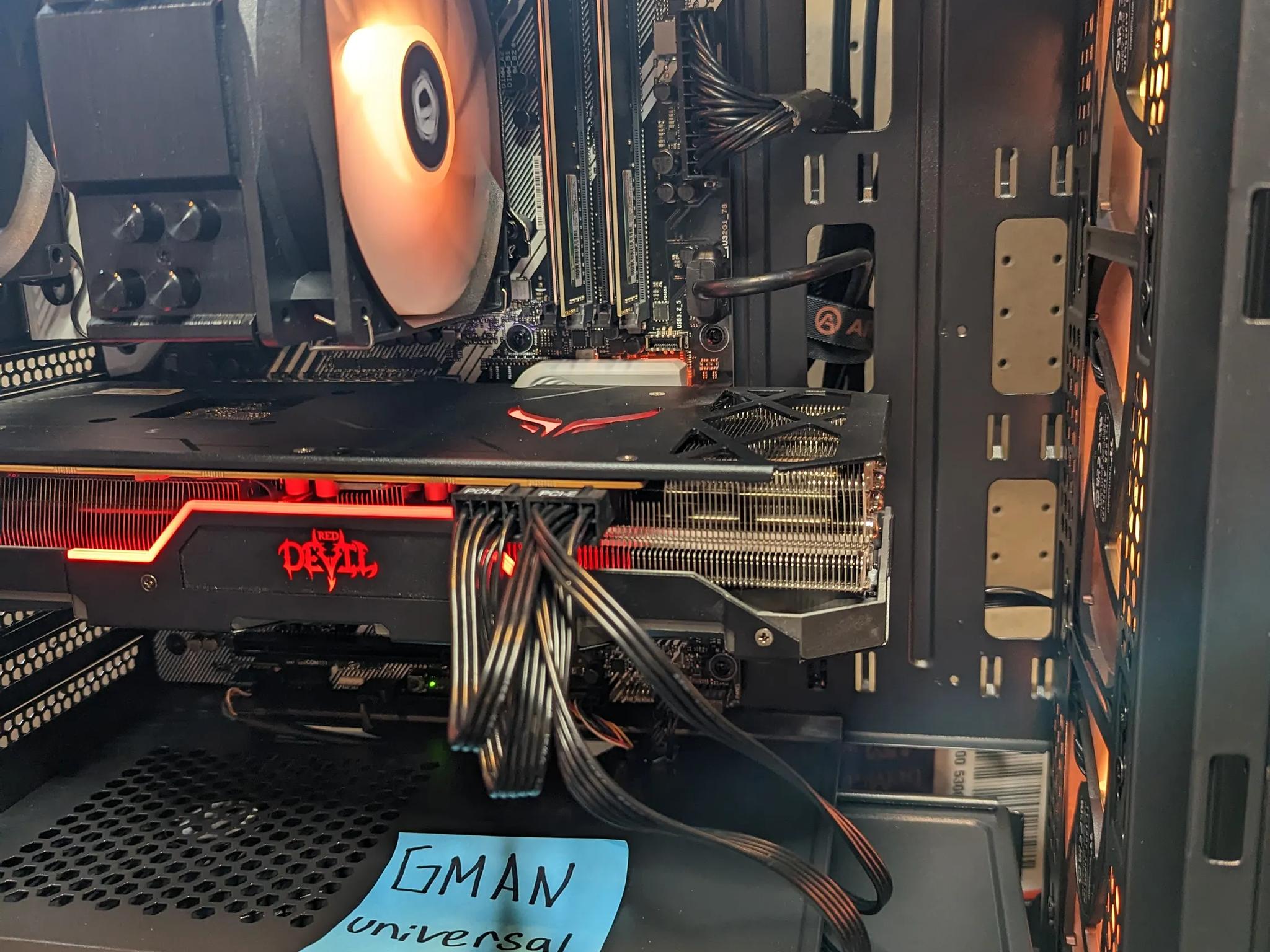 Intel i3-10100  | AMD 5700XT 8GB | 16gb Ram 3200Mhz| 256gb NVME SSD