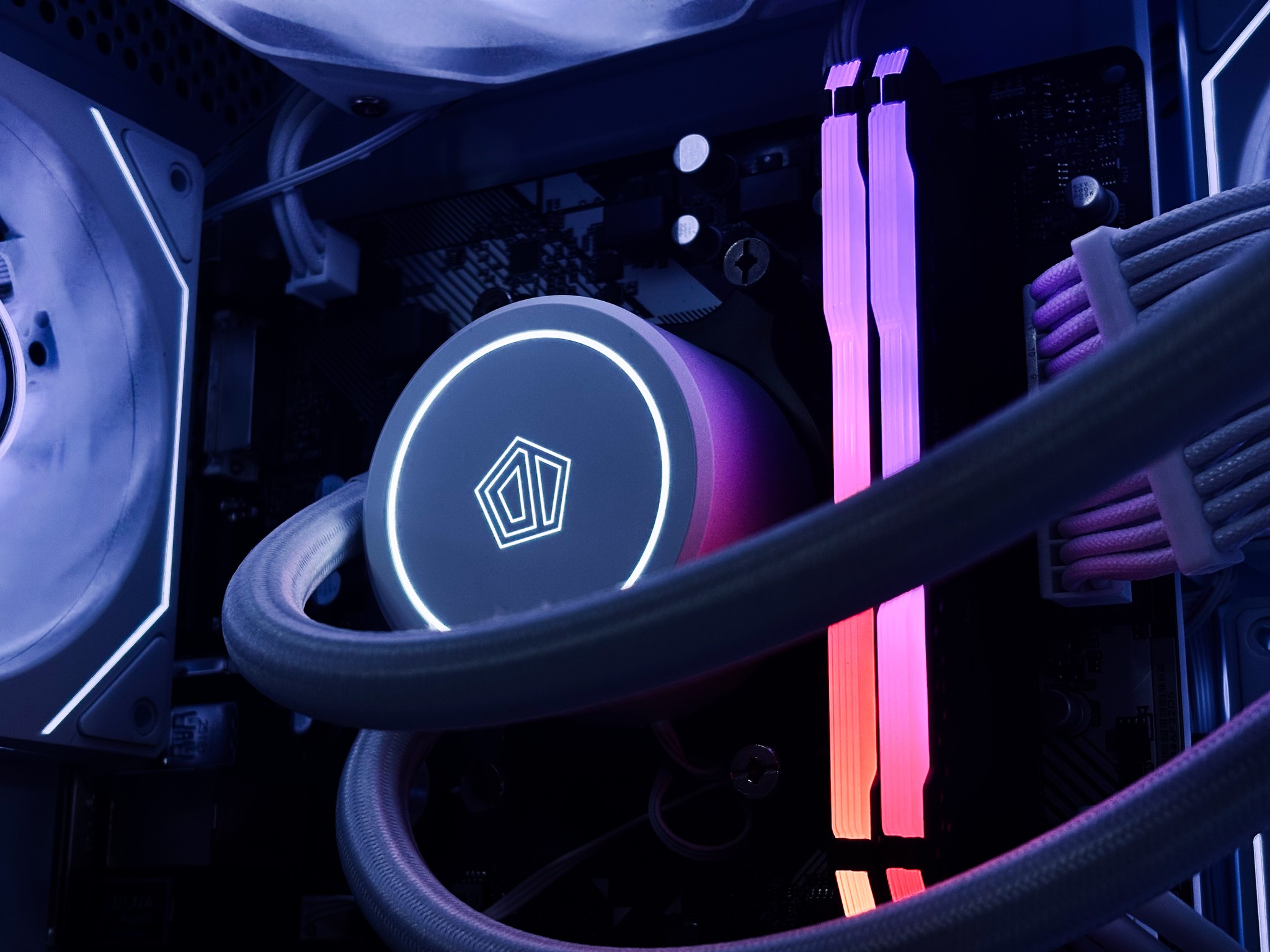 💙🤍 RTX 3060 / Ryzen 5 5500 / 1TB / 16GB Gaming PC 🤍💙