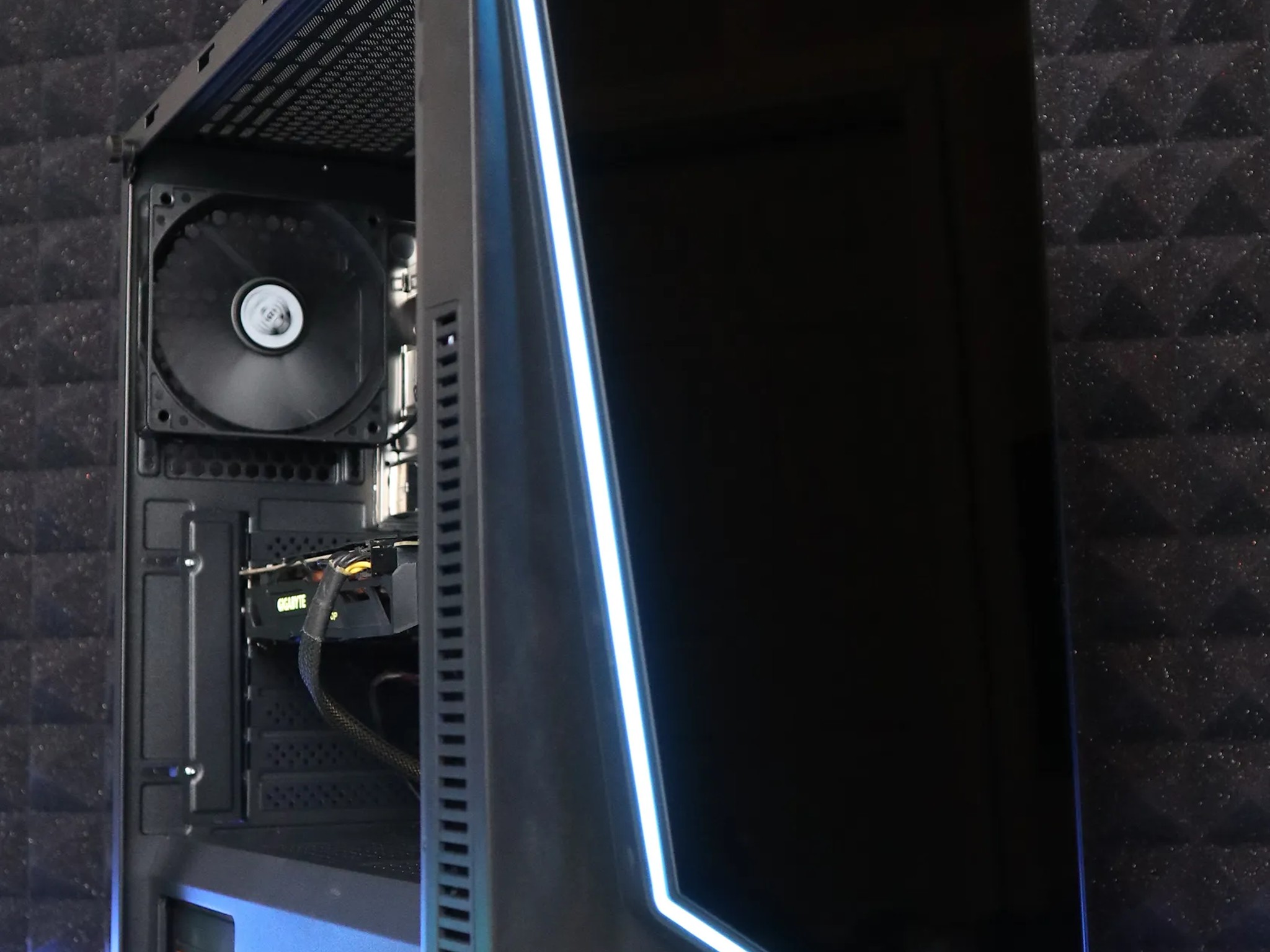 Fastlane | i5 2400S/RX 570 4GB Gaming PC 