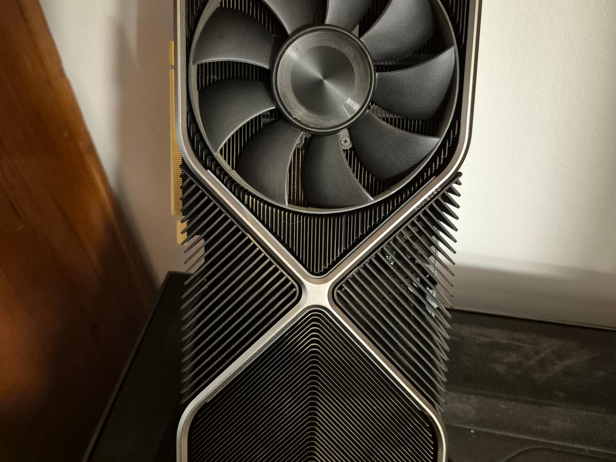NVIDIA Founders Edition GeForce RTX 3090