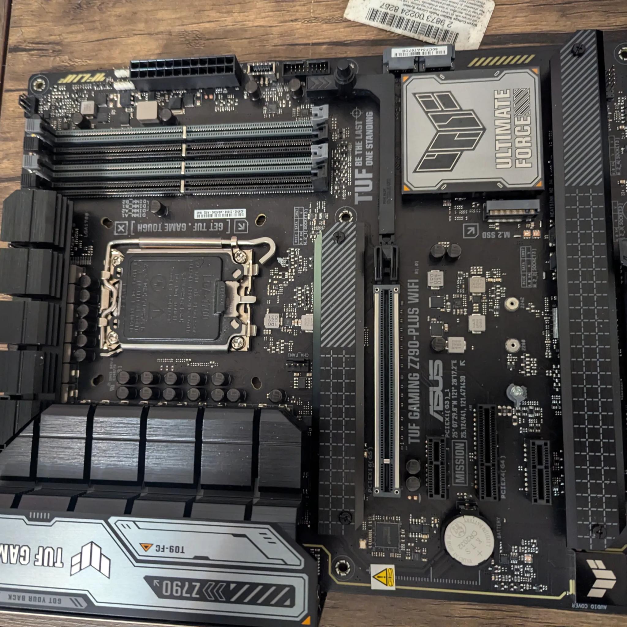 Asus TUF GAMING Z790-PLUS WIFI Motherboard