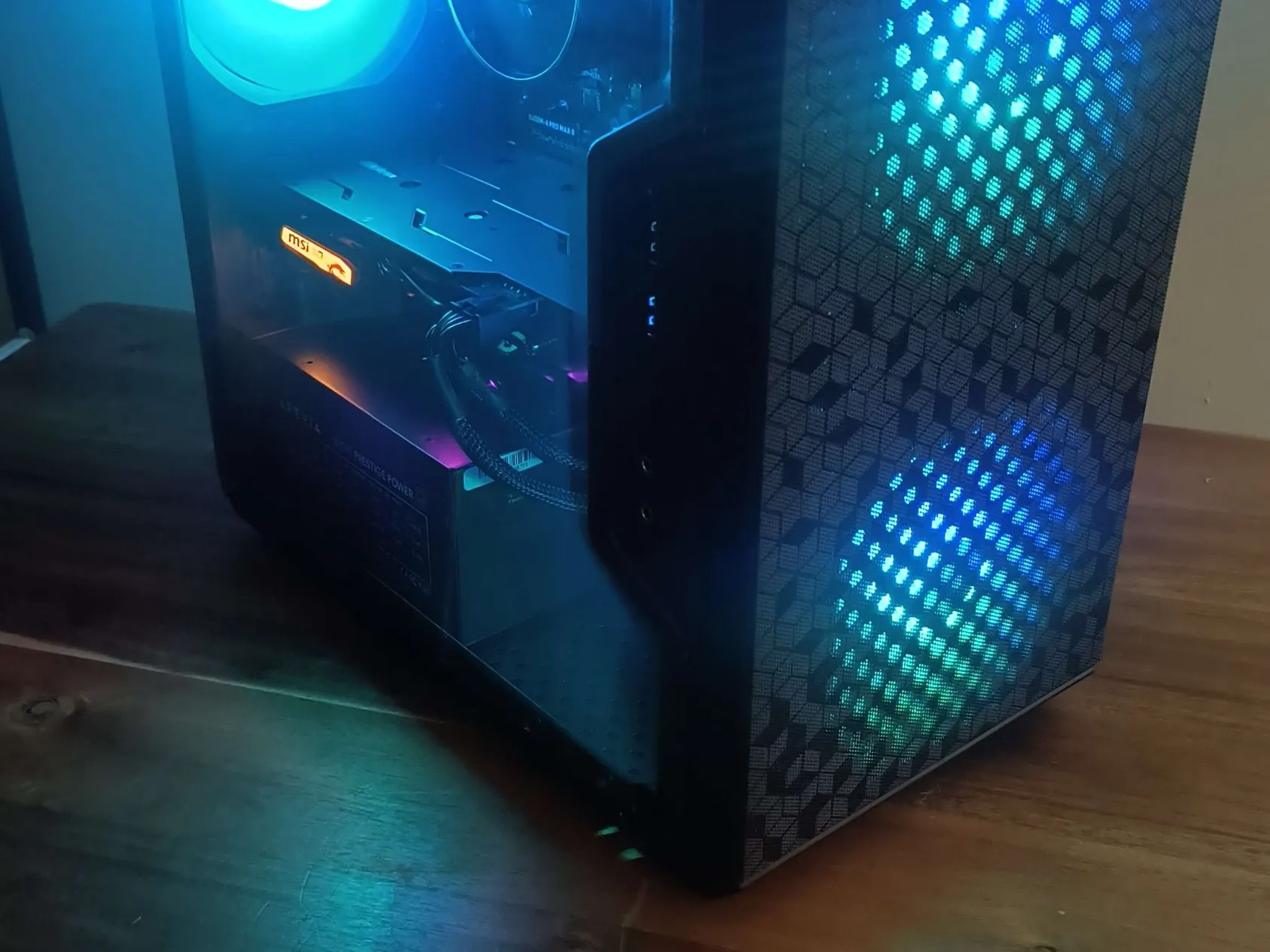 The Apprentice ~ Ryzen 5 4500 ~ GTX 1660TI ~ 16GB DDR4 ~ 256GB SSD ~ 3TB HDD