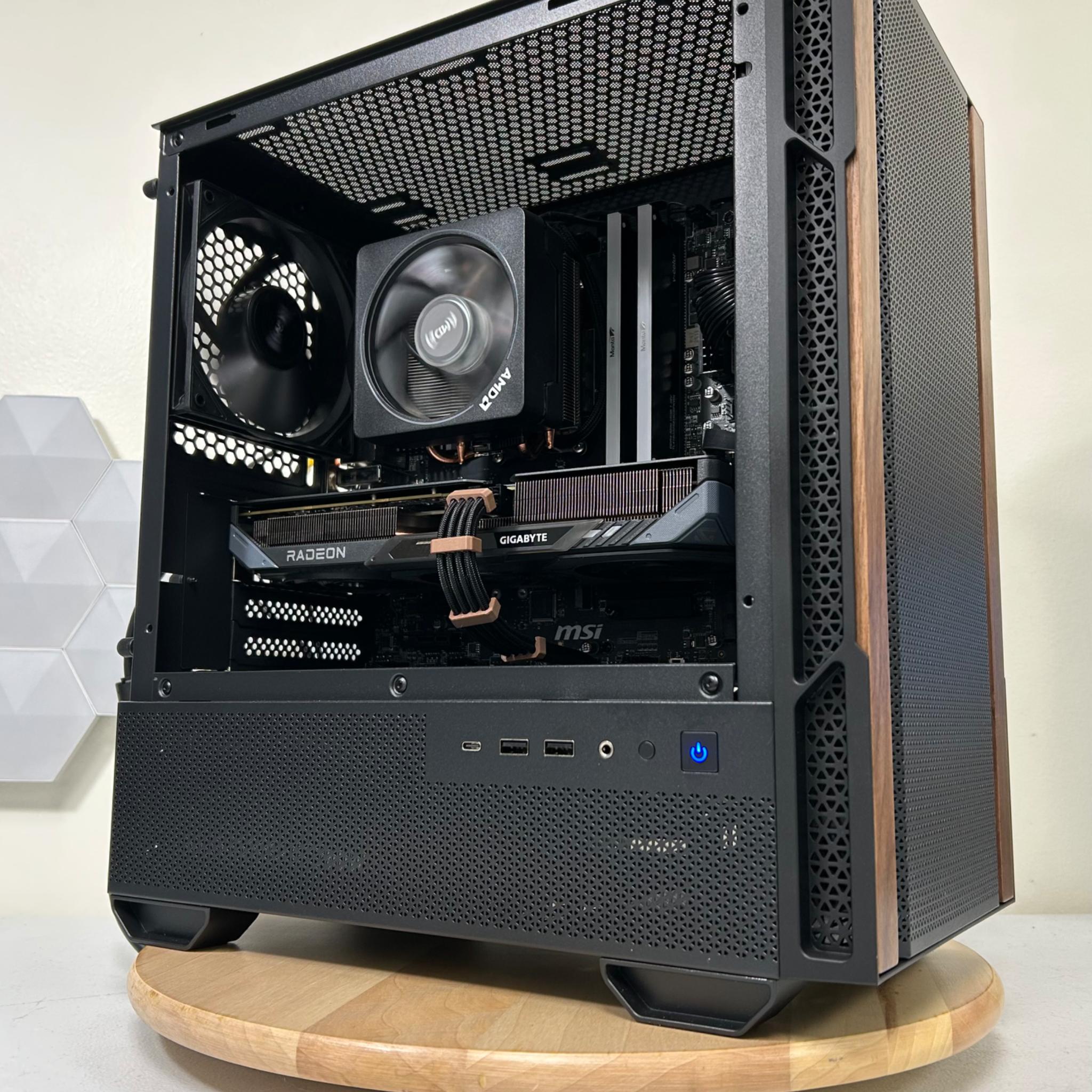 🌳 "Cypress Blaze" - Ryzen 7 5800 XT - RX 9060 XT 16GB - 32 GB - 1TB