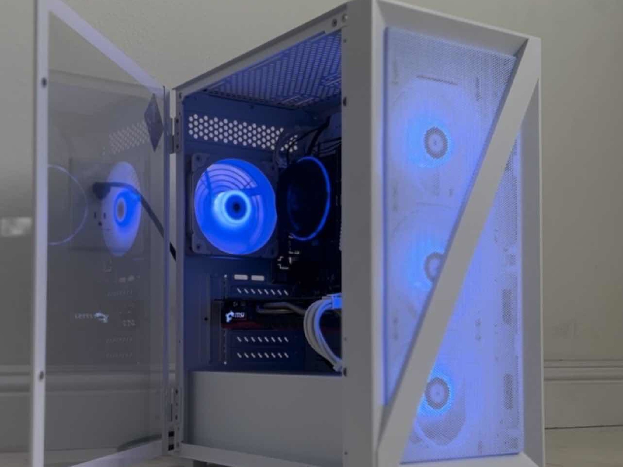 Budget | RX 570 | i7 Equivalent | 16GB RAM | 512GB SSD