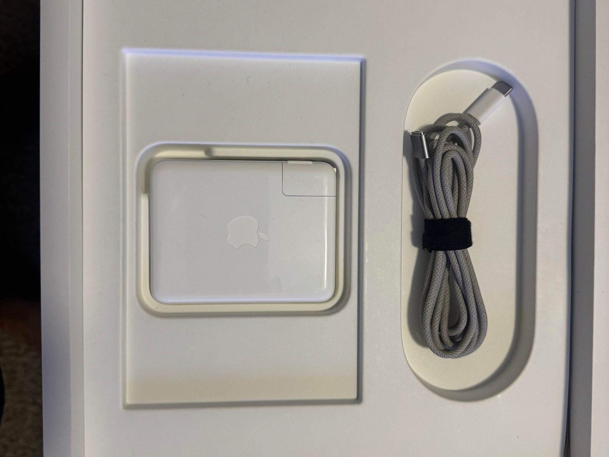 MacBook Pro - (M2 Pro, 16GB, 512GB SSD)-New, Open Box