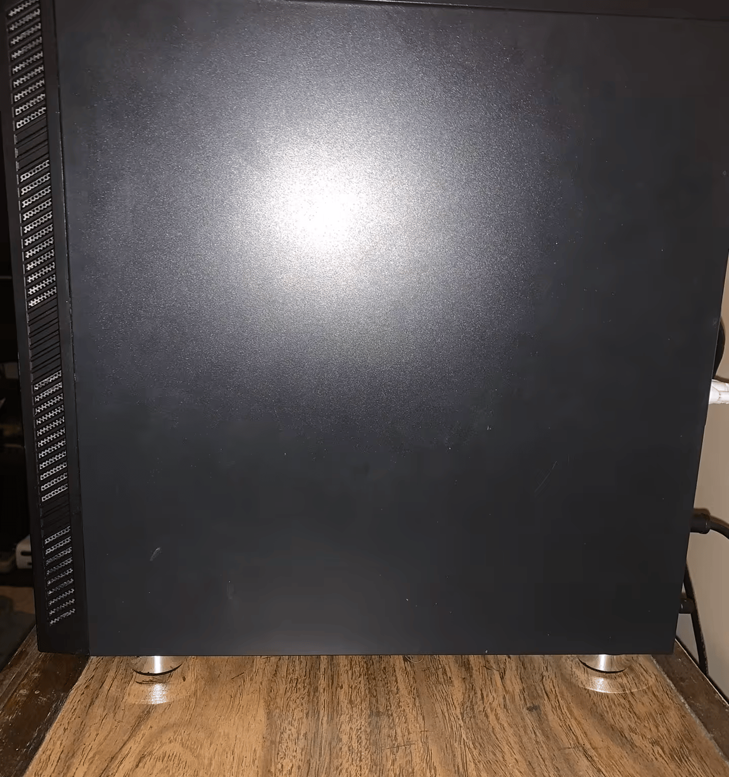 Entry 1080p Gaming Computer Tower Ryzen 2600 GTX 1650